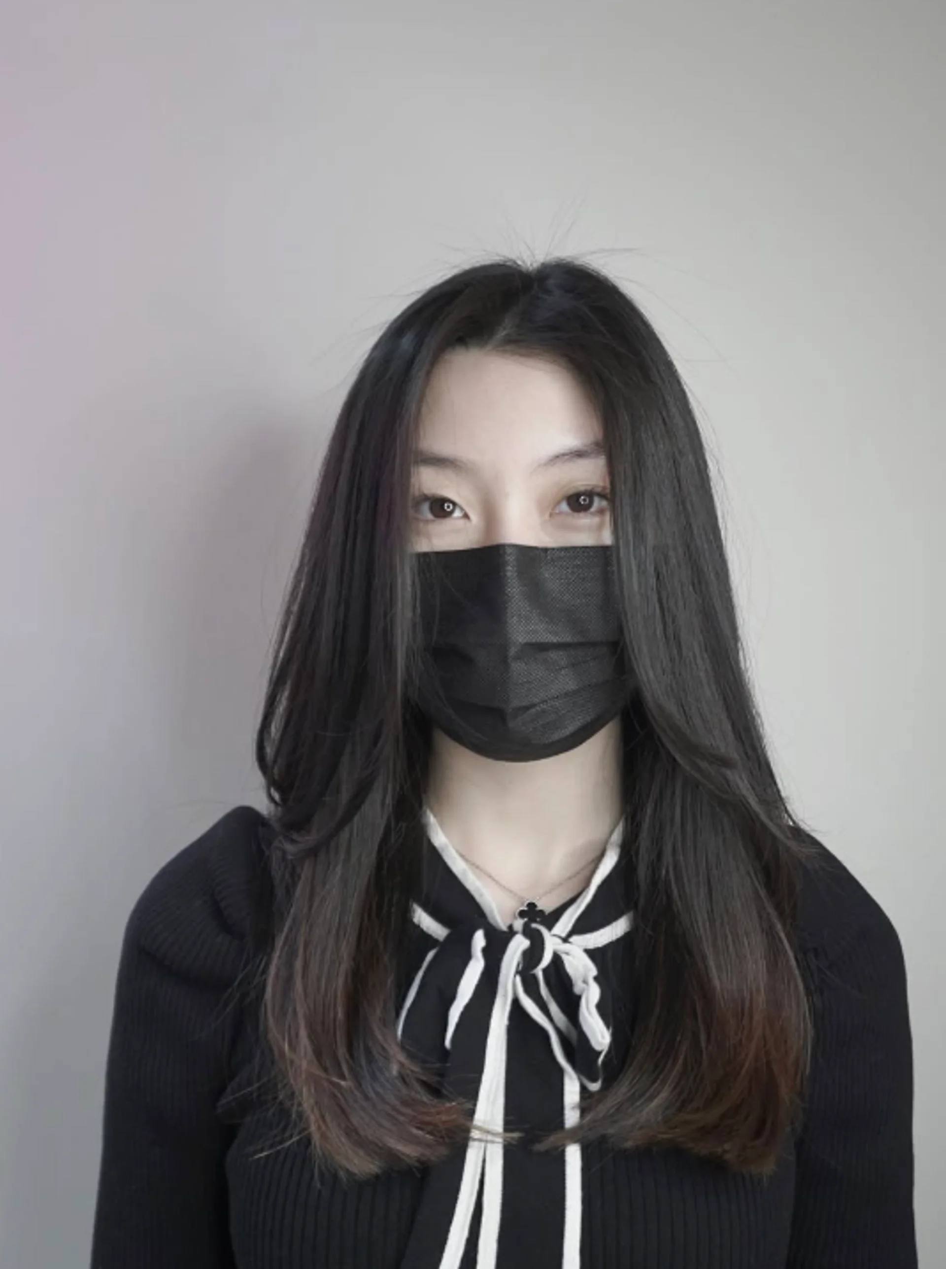 Long layered brown hair with face-framing ghost layers - Preview 2