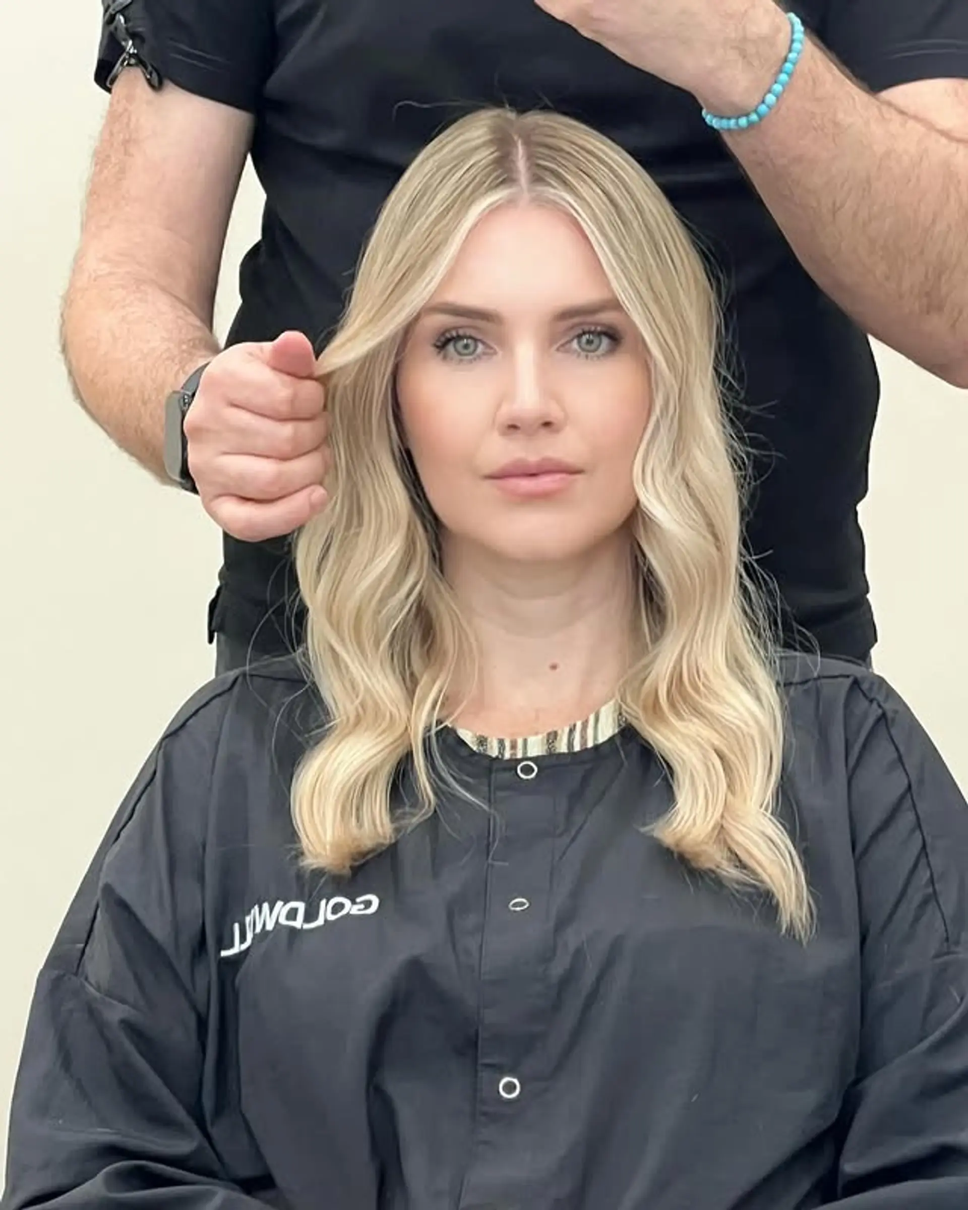 Long, layered beachy waves with a natural balayage. 1