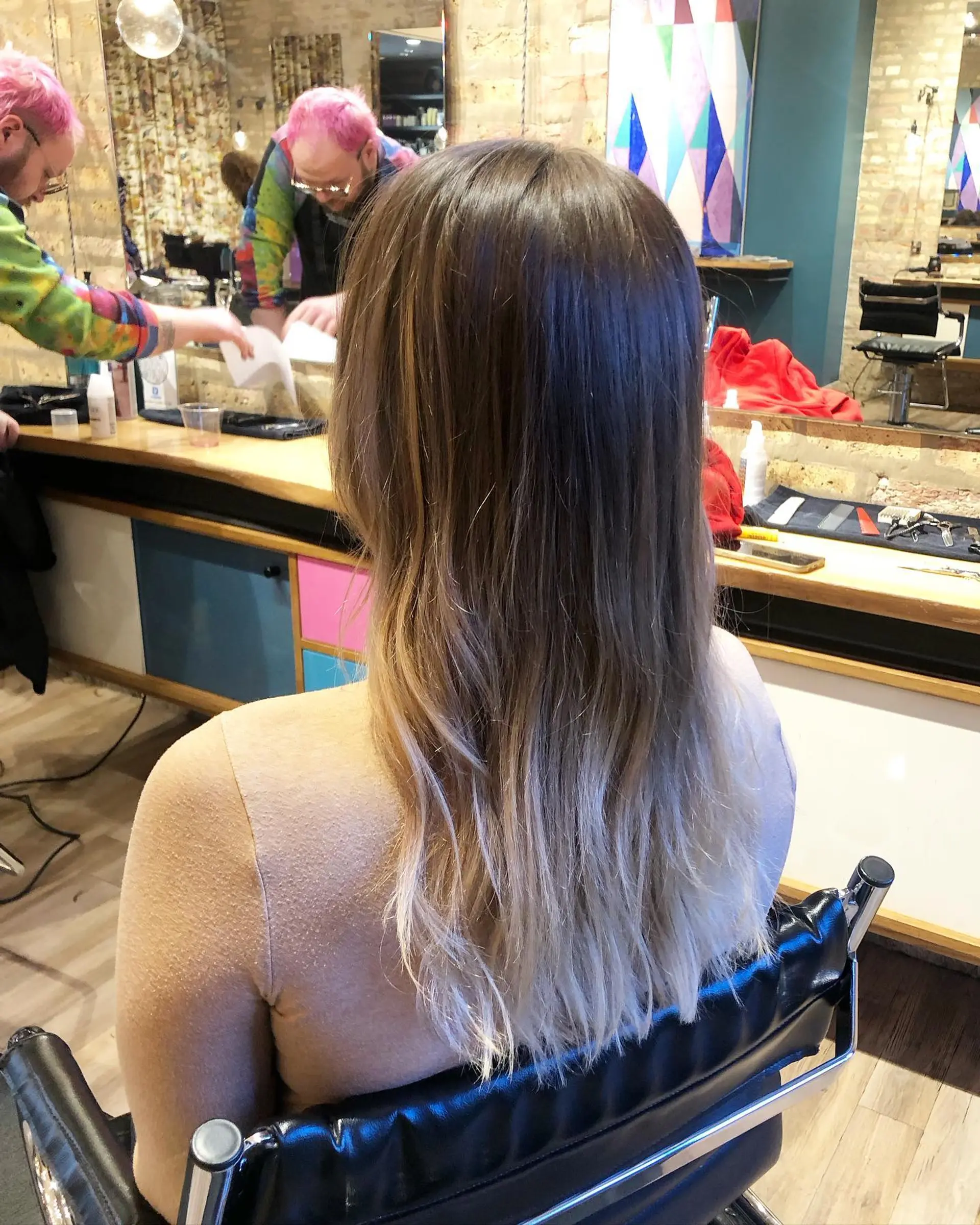A long, wavy hairstyle with a beautiful caramel blonde balayage. 2