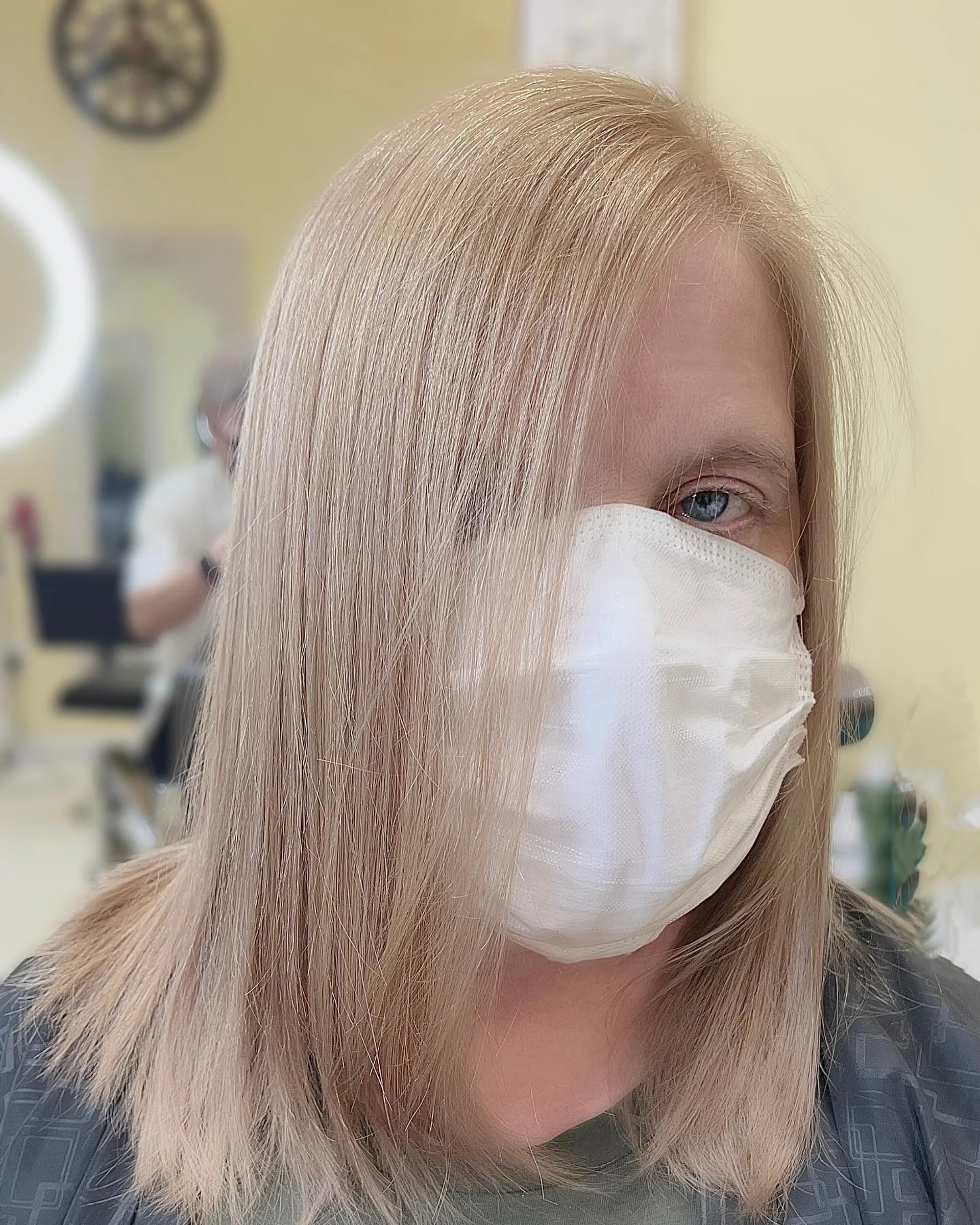 A stylish layered lob in caramel brown, perfect for a professional look - Preview 2