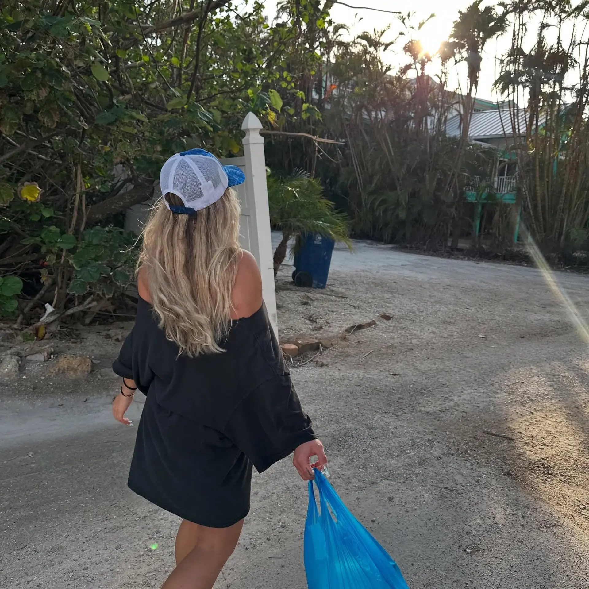 Medium-length wavy blonde hairstyle with a beachy vibe. 3