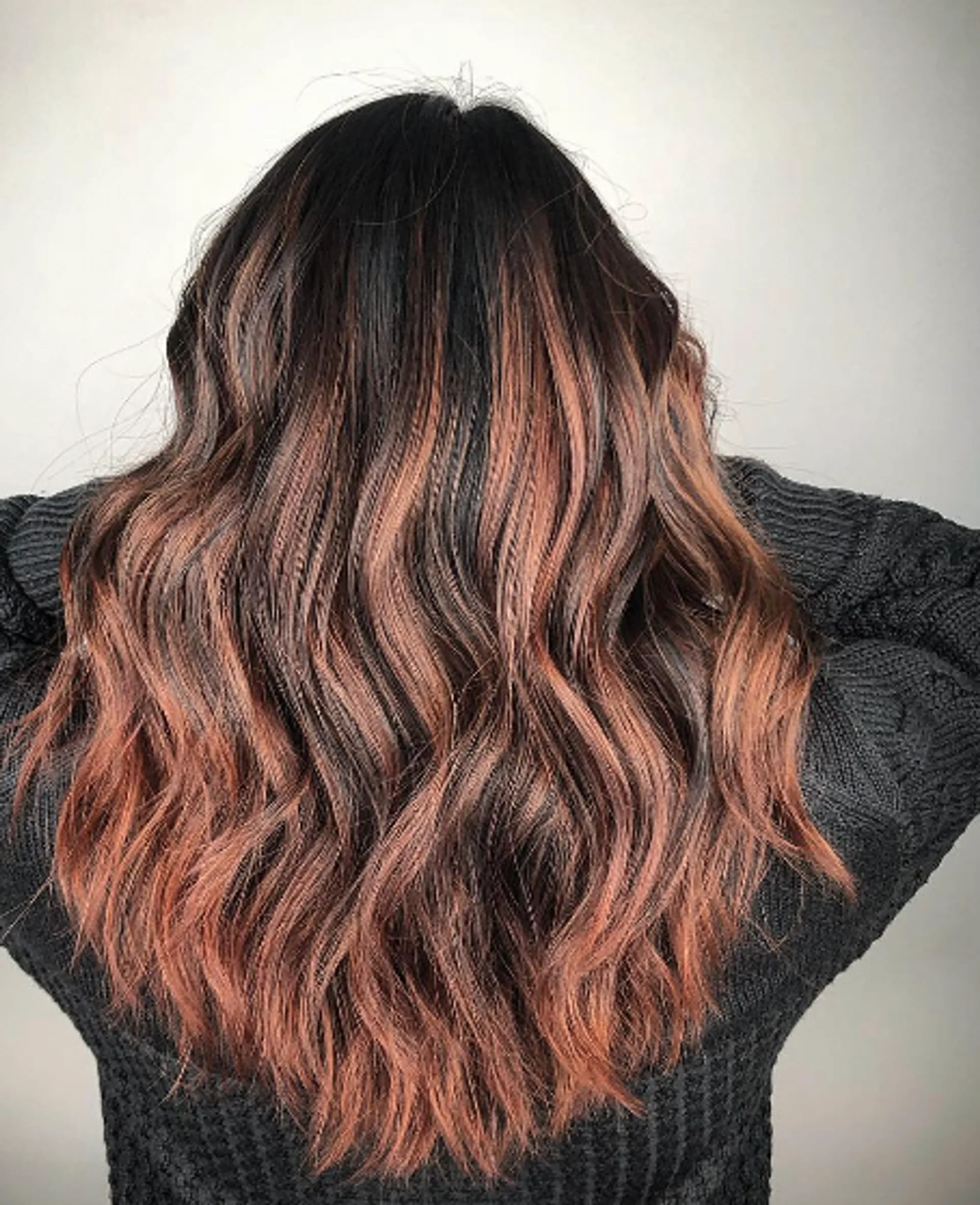 Long wavy dark brown hair with ash blonde balayage highlights, seen from the back. - Preview 2
