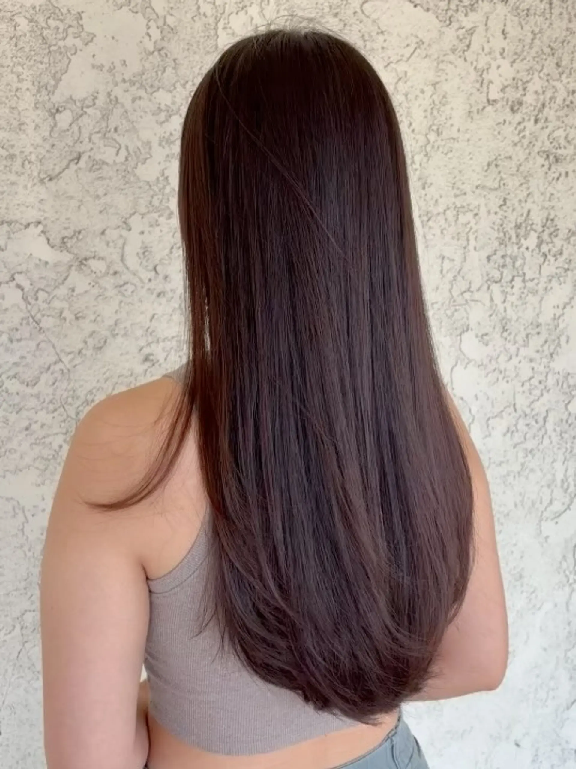Long straight dark brown hair featuring a rounded U-shaped silhouette with soft layers. 1