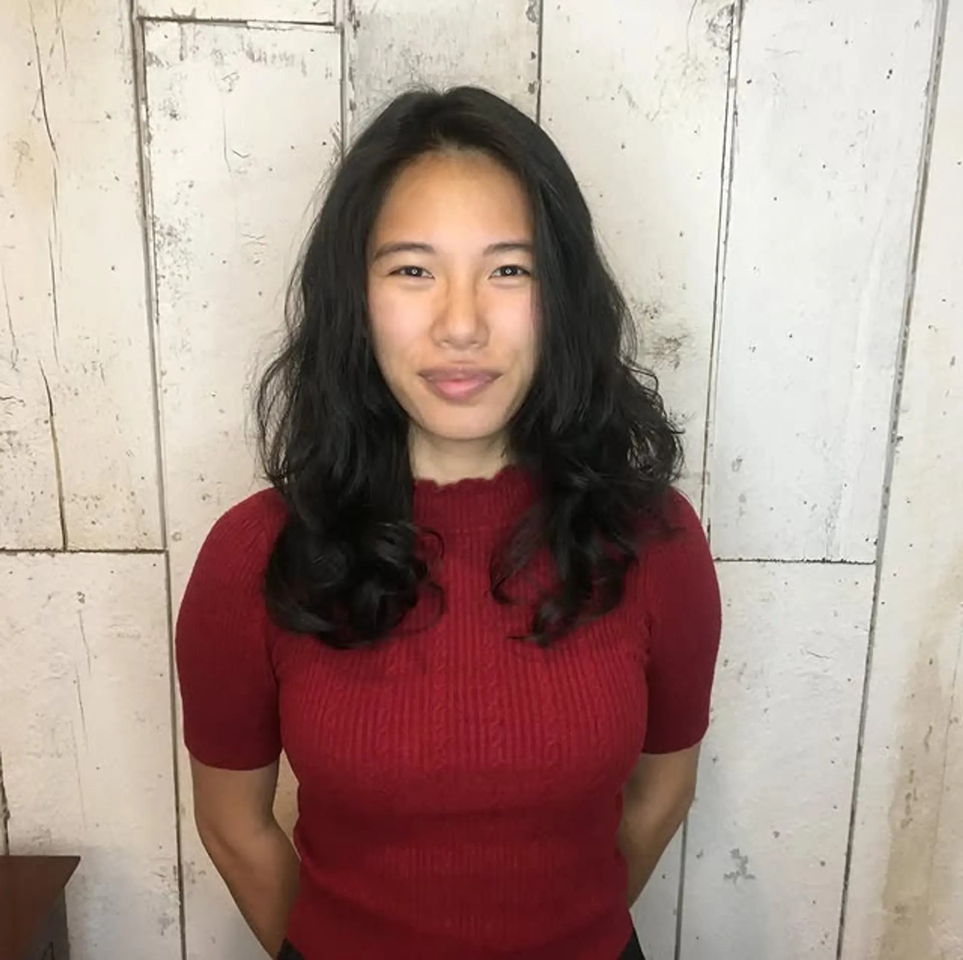 Flowy layers that enhance the natural wave pattern. 1