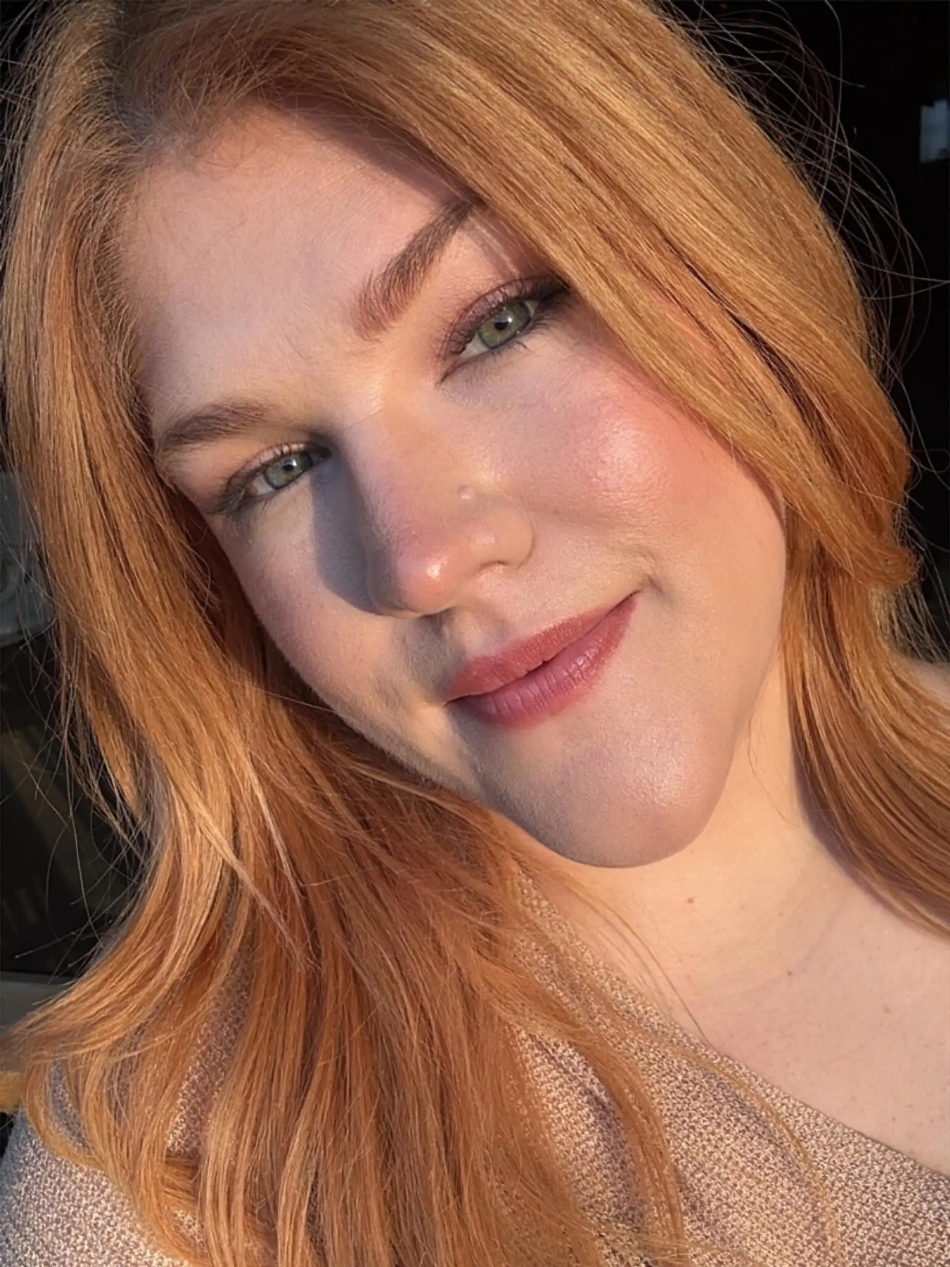 Smooth, straight warm copper hair with golden tones and face-framing layers. 1