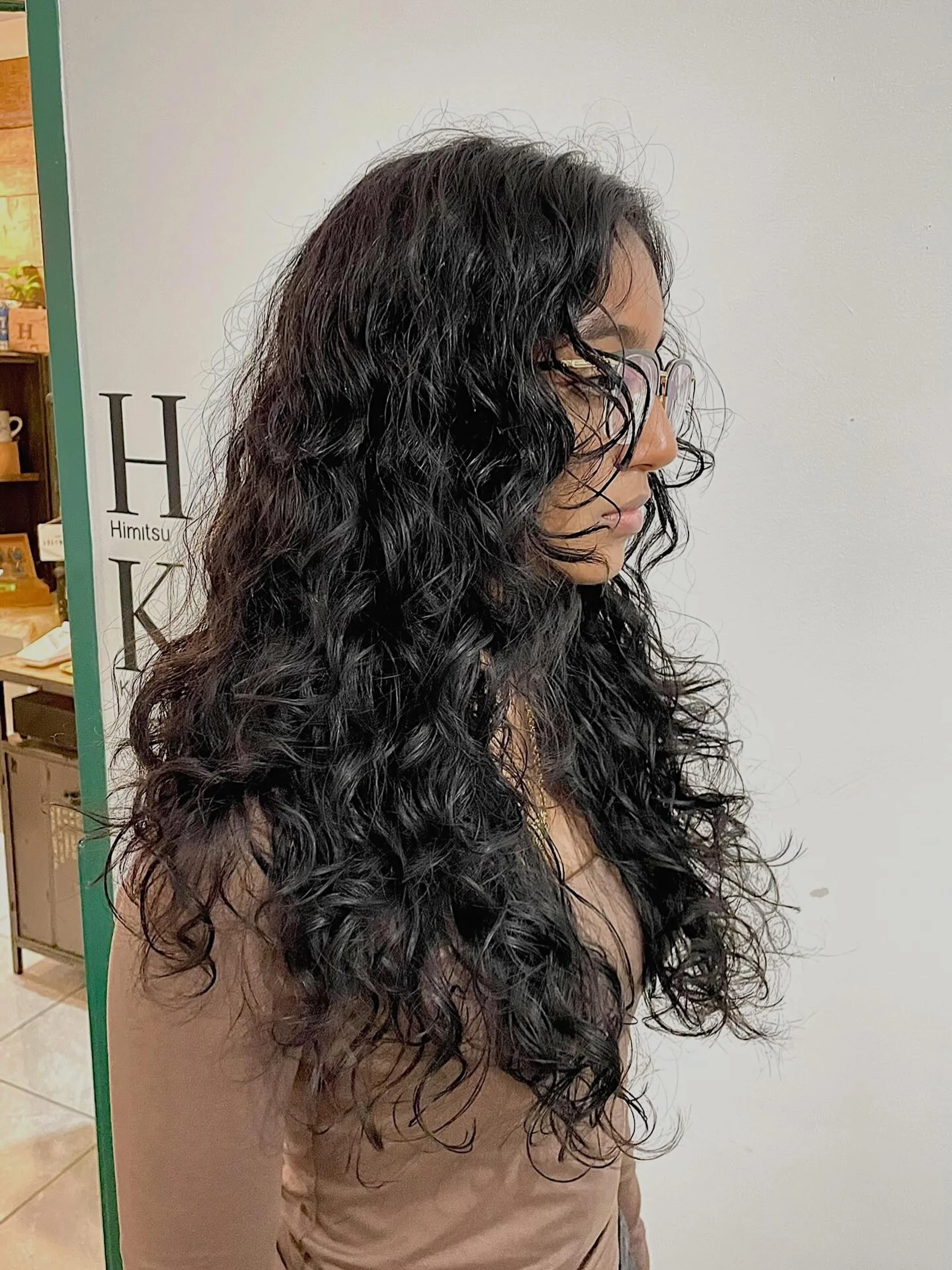Chic face-framing layers demonstrating soft volume on fine hair - Preview 3