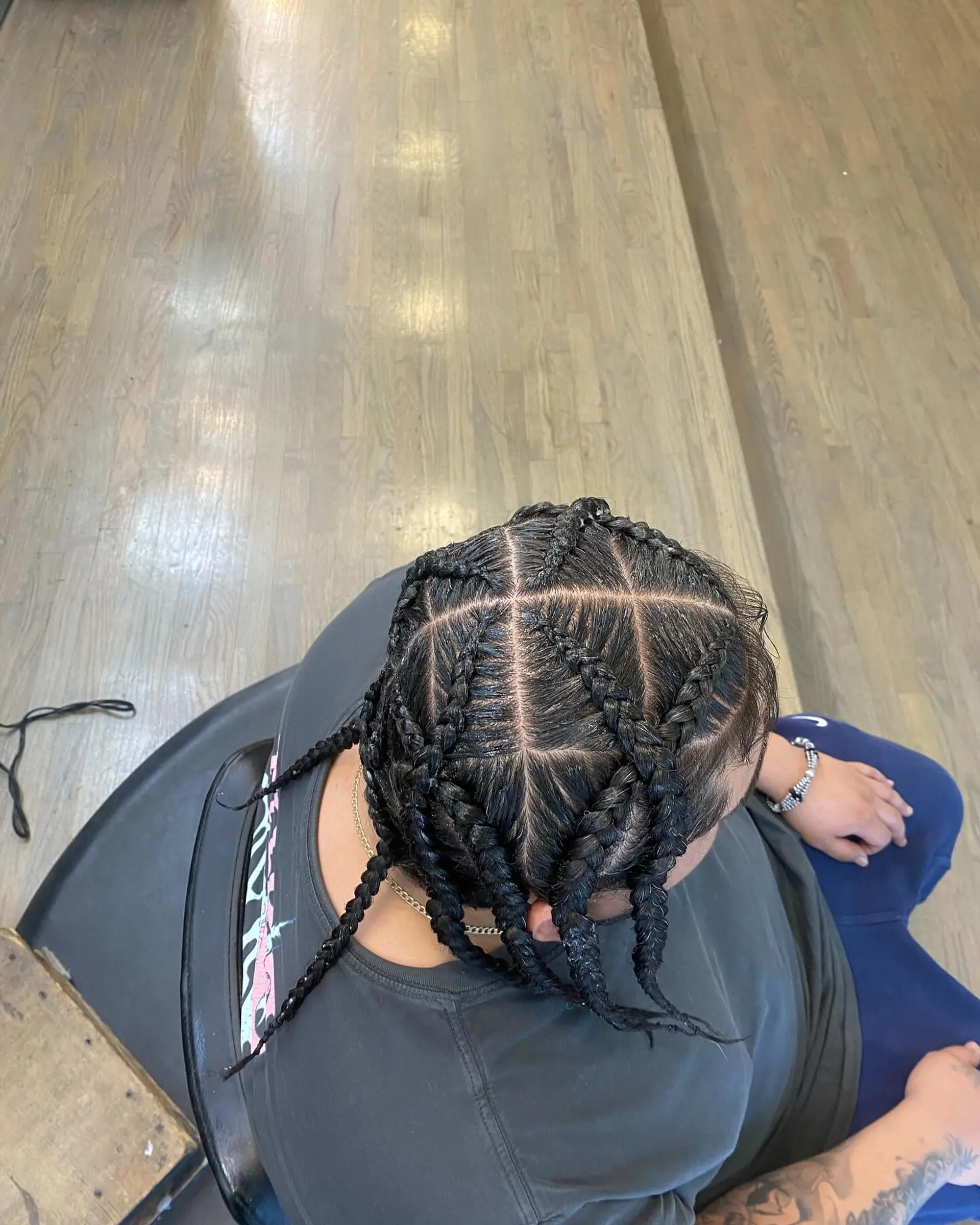 Geometric braids style with a unique pattern. 2