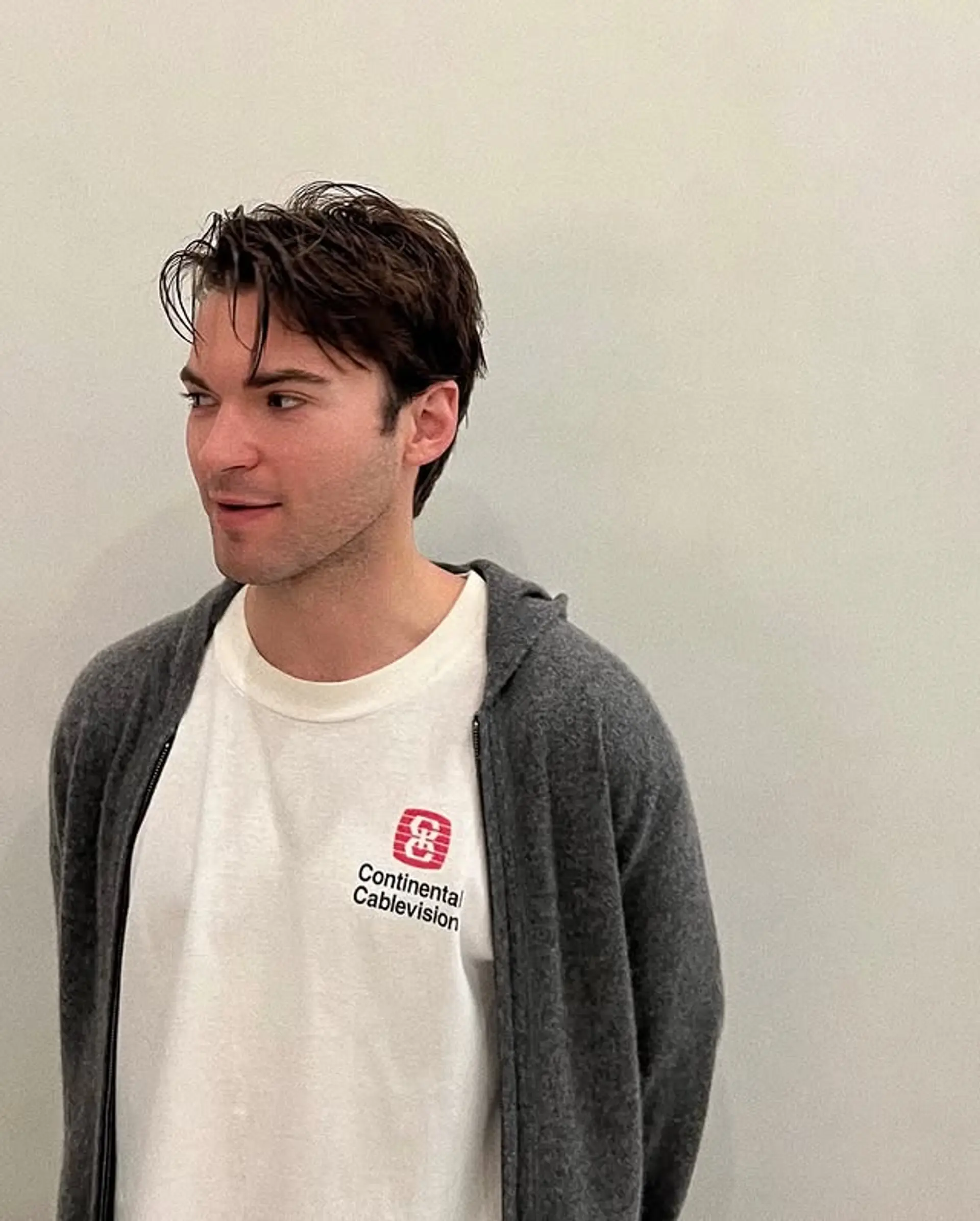 A classic side part with a modern twist, featuring a textured and slightly tousled finish. 1