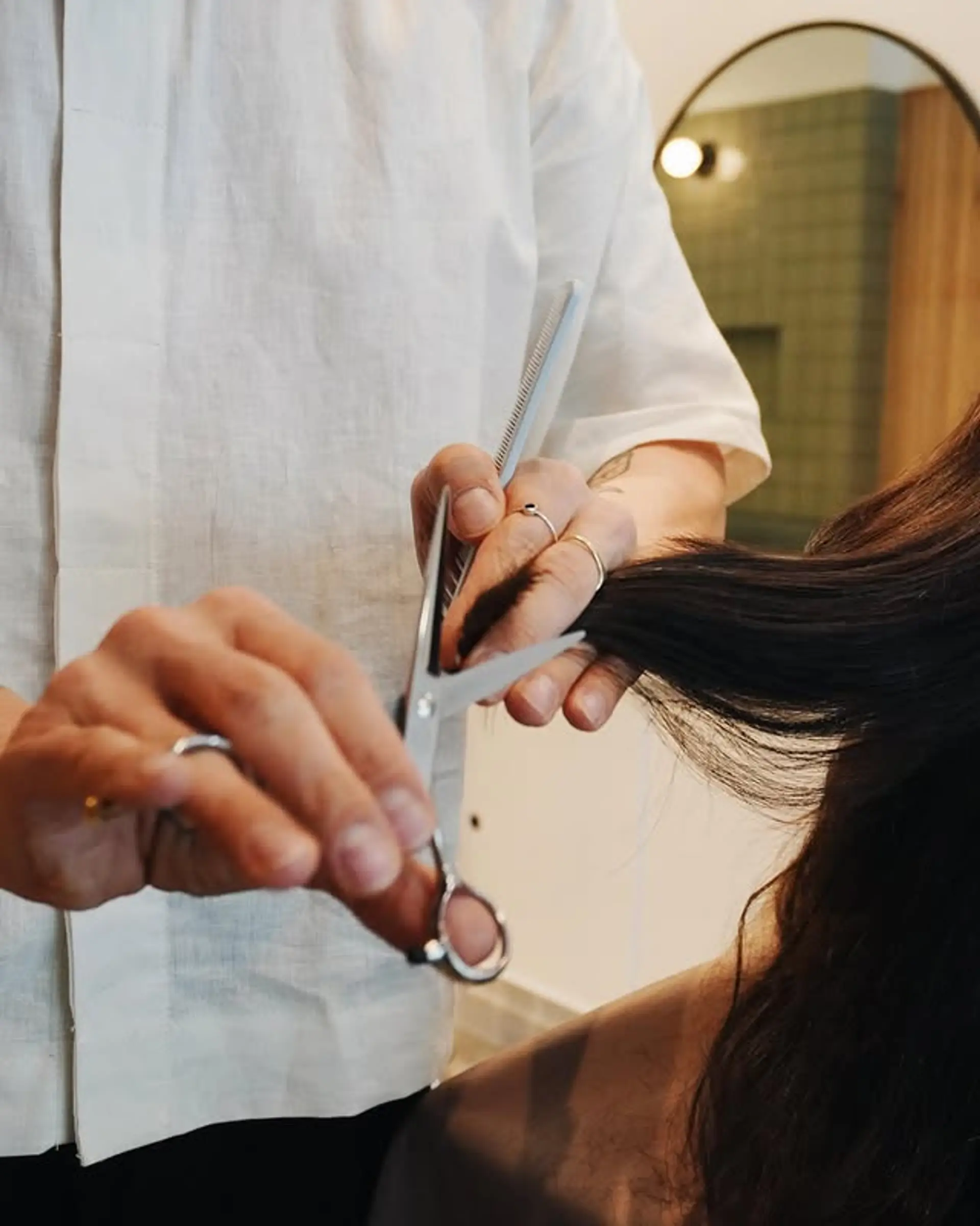 Layered haircut for long hair. 1