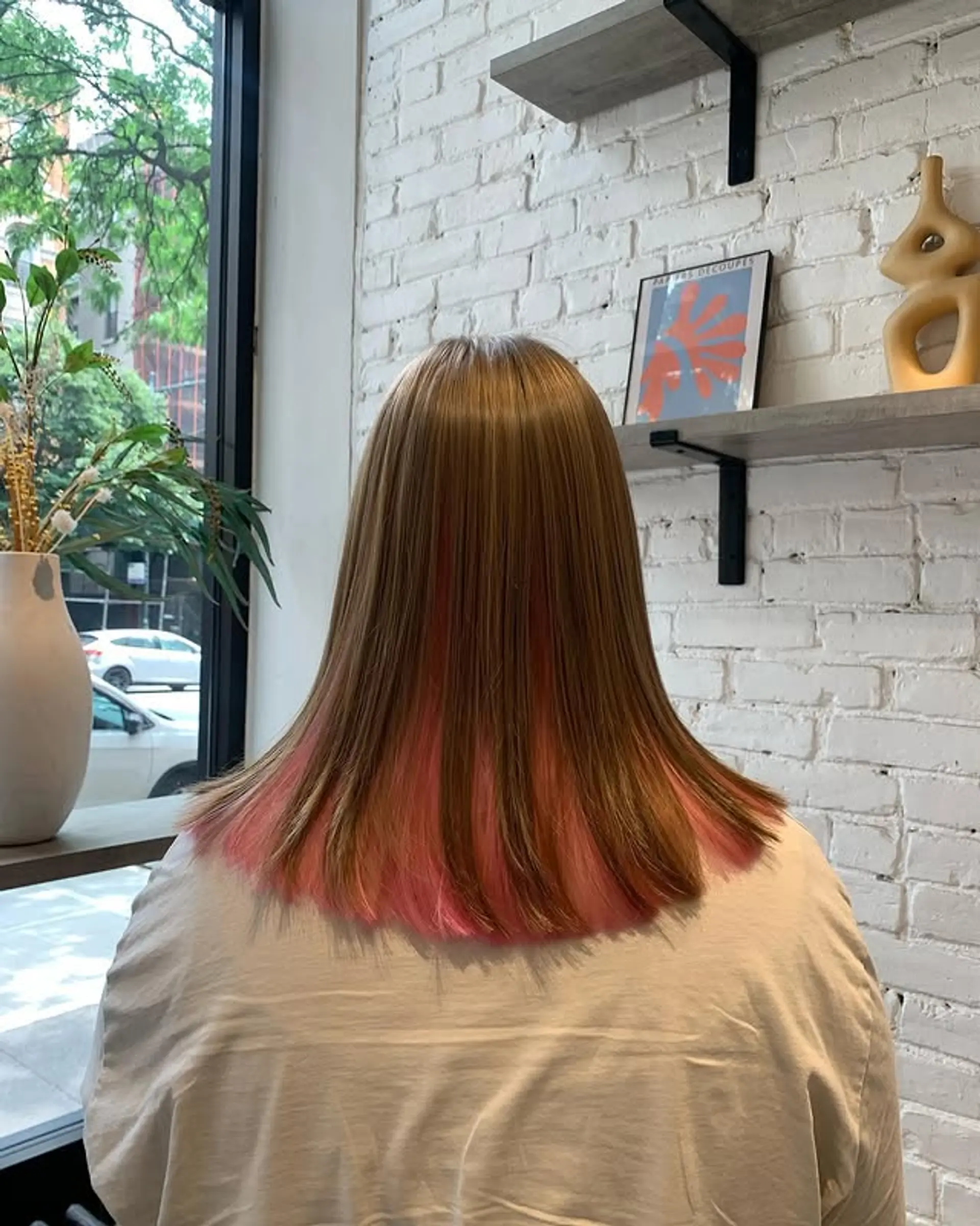 Long bob with a dip dye effect using vibrant pink color. 1