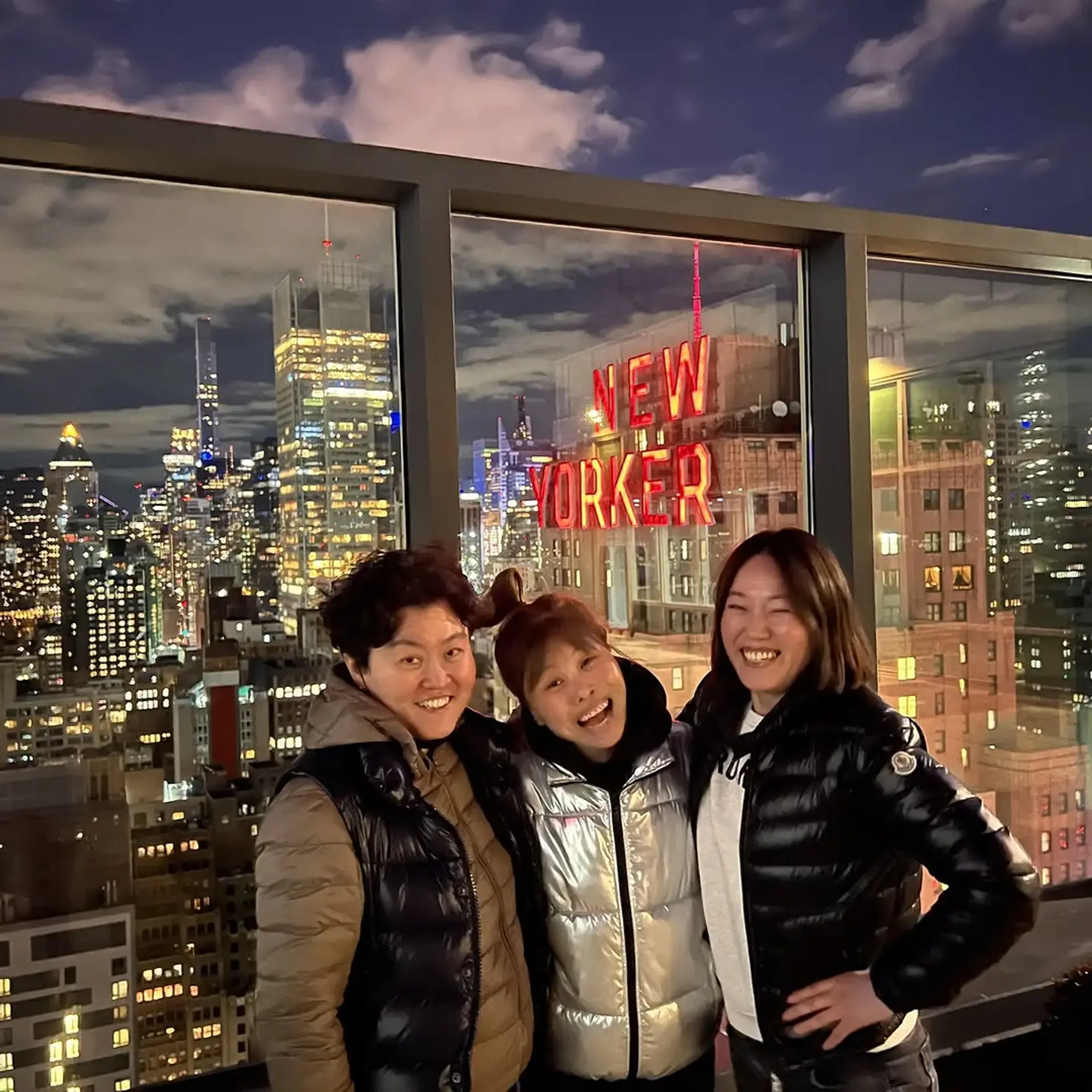 A mix of casual, layered cuts including textured short crops and shoulder-grazing layered bobs with natural movement. 1