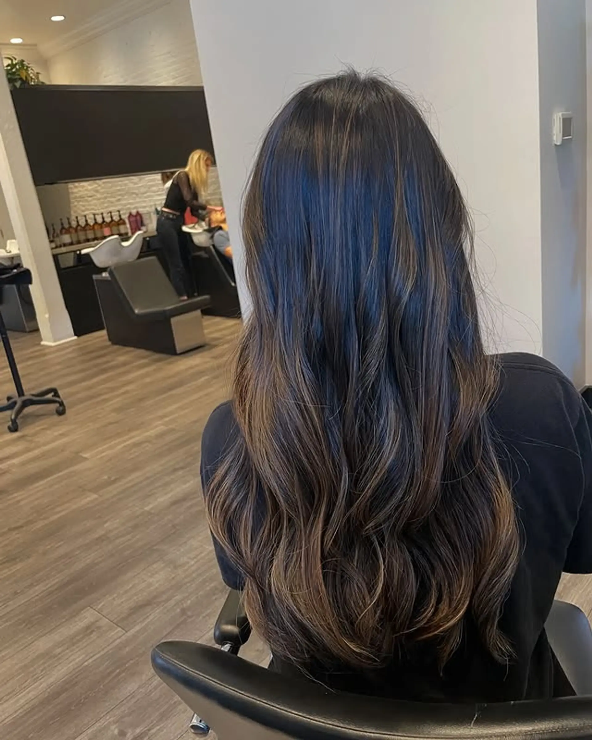 Long, wavy hair with a caramel balayage. 1