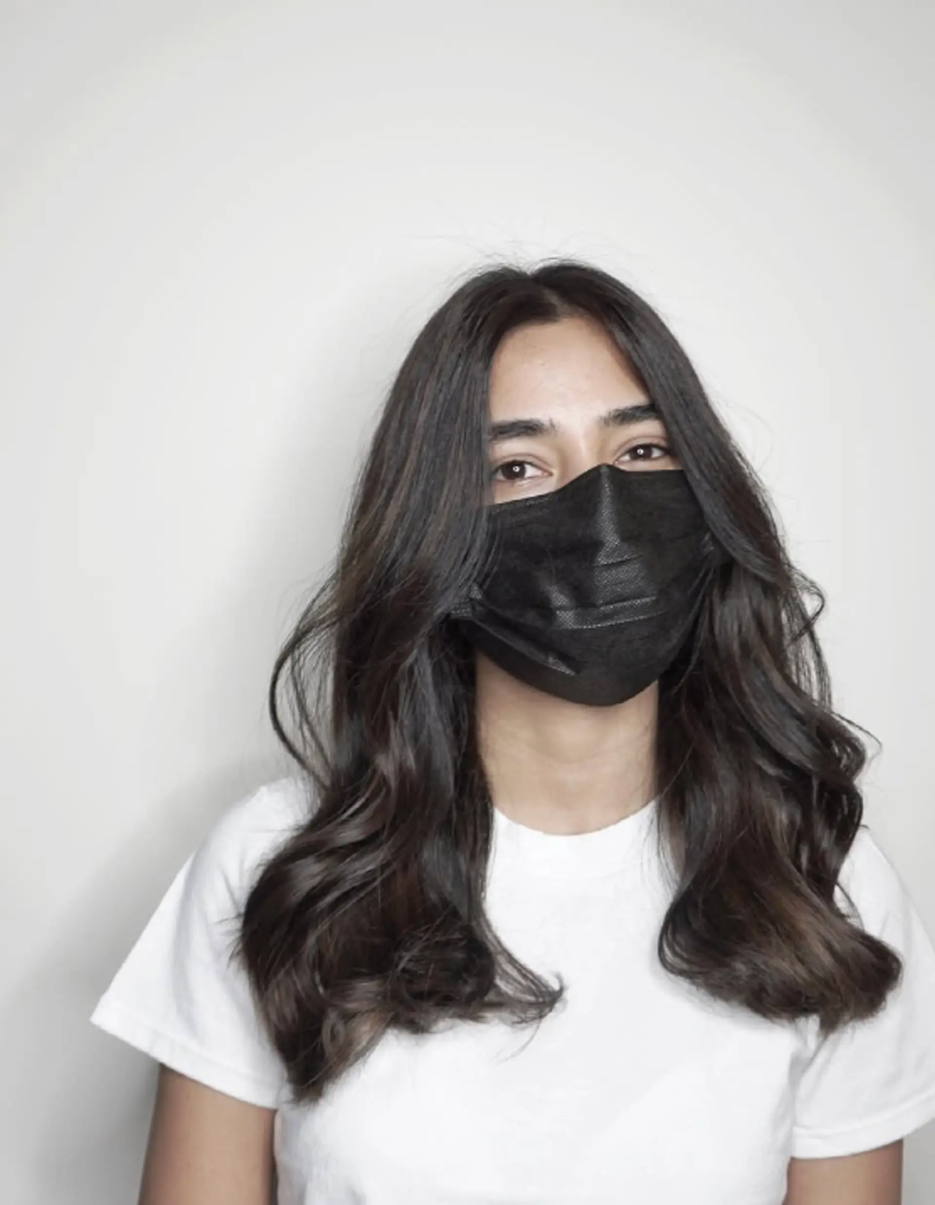 A long, layered hairstyle with soft, effortless waves. 1