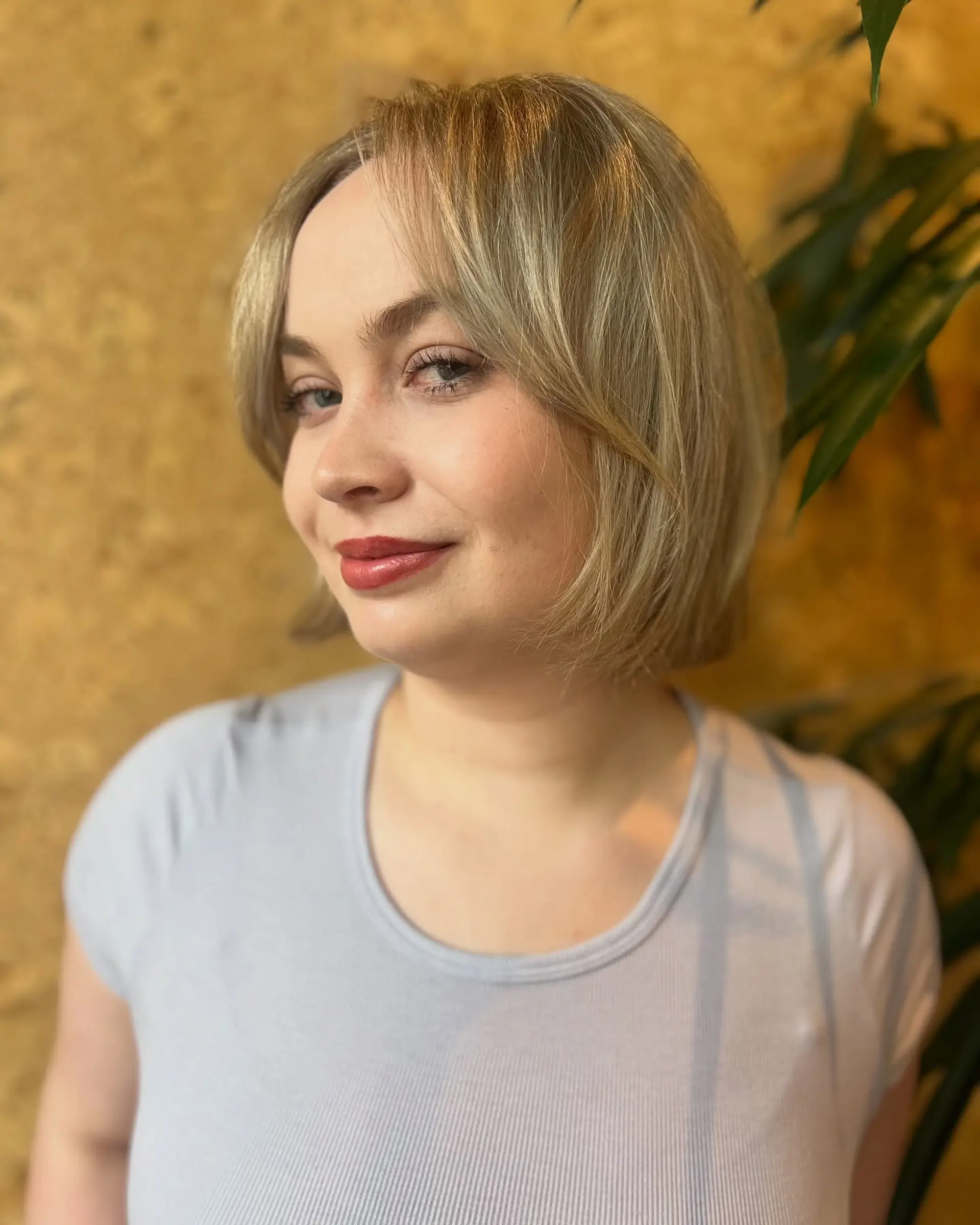 A soft blonde bob with subtle highlights. 1