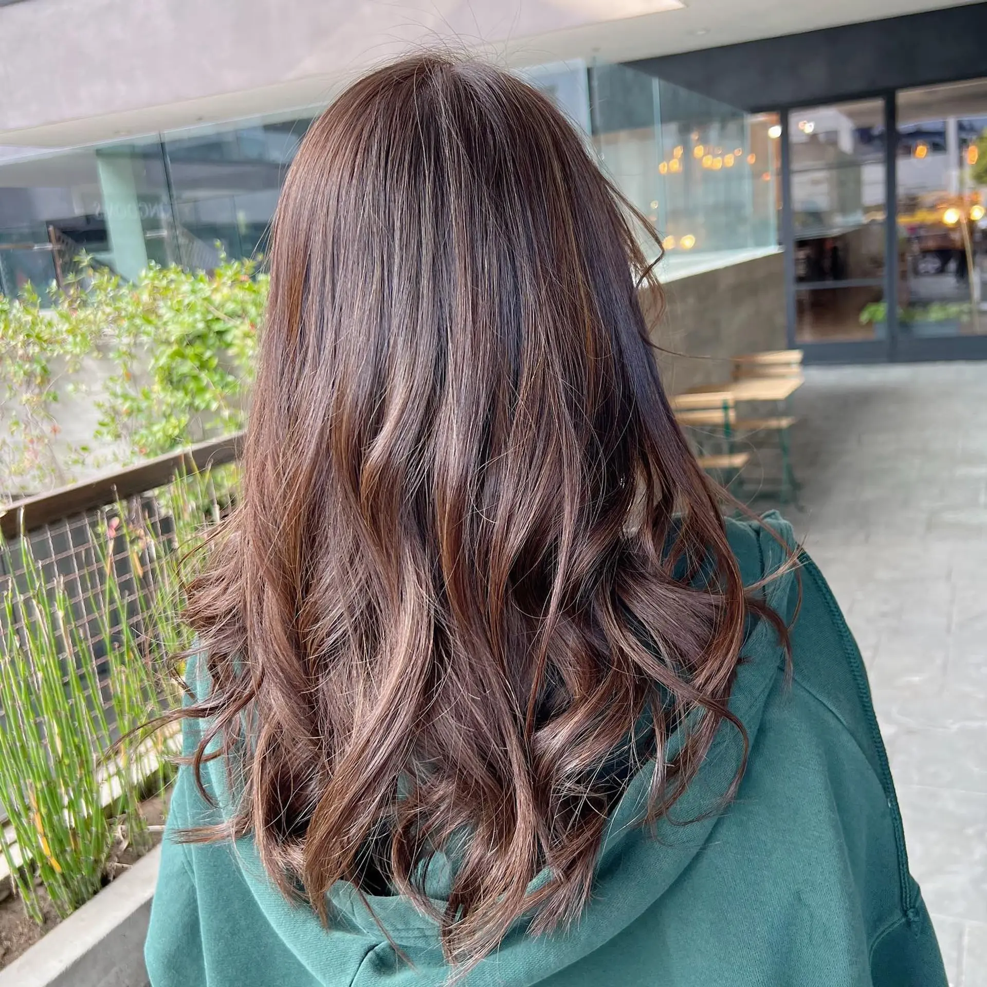 Long, soft, romantic waves. 2