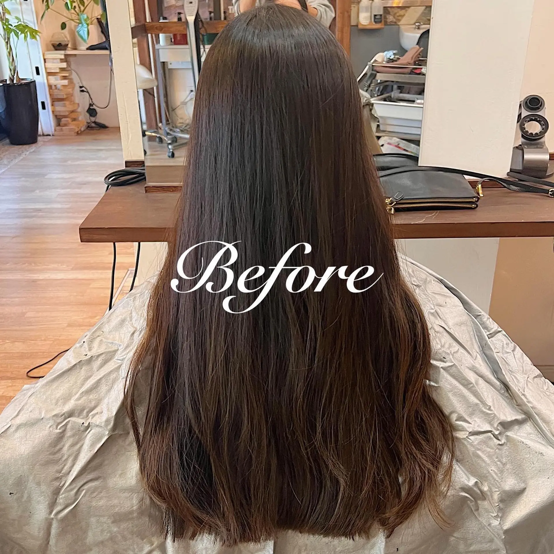 Long, wavy hairstyle with copper balayage. 3