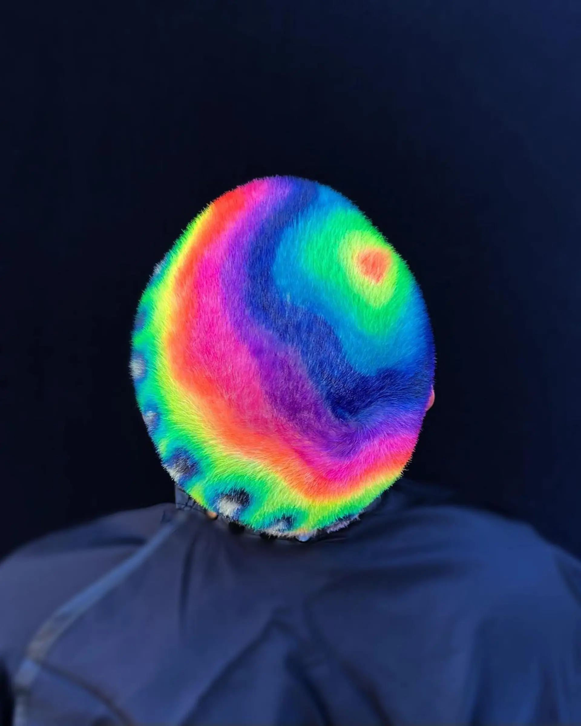 Buzzcut with a multicolor neon patterned upper part and a black and white checkerboard design on the lower part. Back at it 🎨

I painted this back in March before life got a little crazy so I’m happy to finally be posting it!

I took a much needed breather but now I’m back, feeling refreshed and happy to be creating again. 3