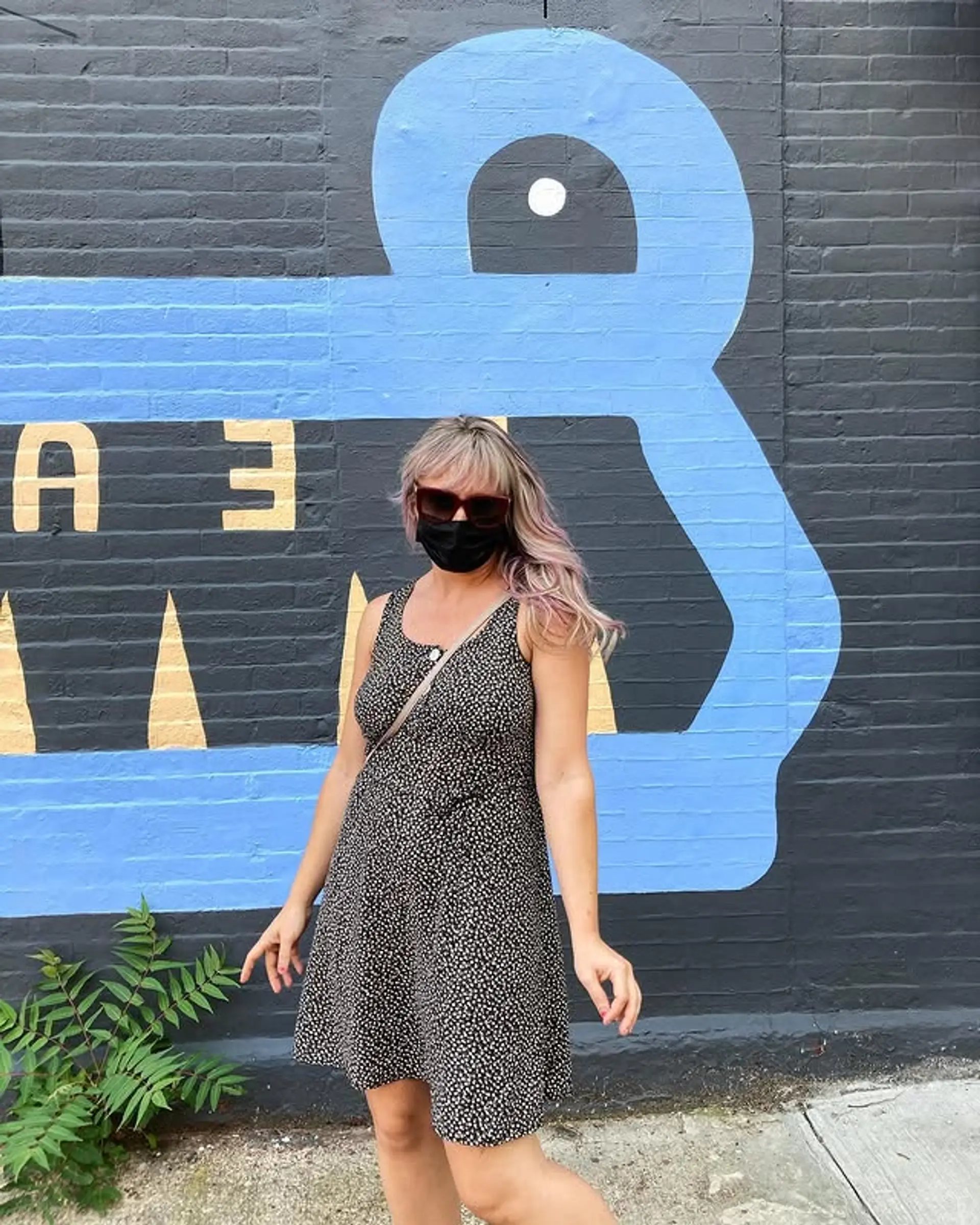 Long, layered waves with subtle pink highlights. 1