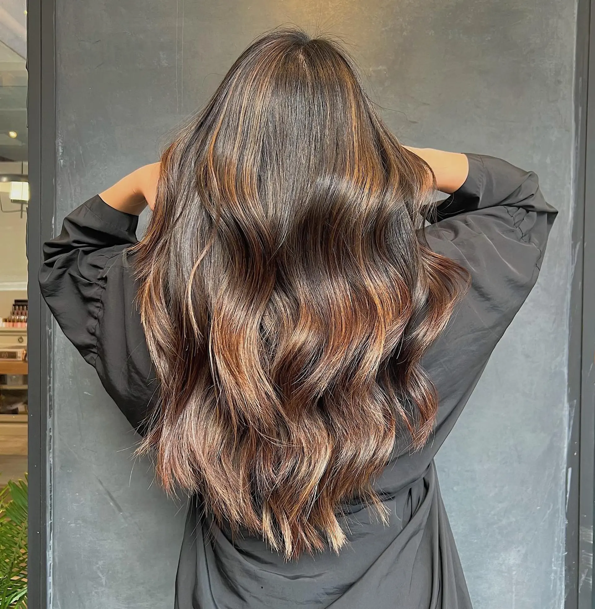 Long, soft waves with dimensional balayage highlights. 1