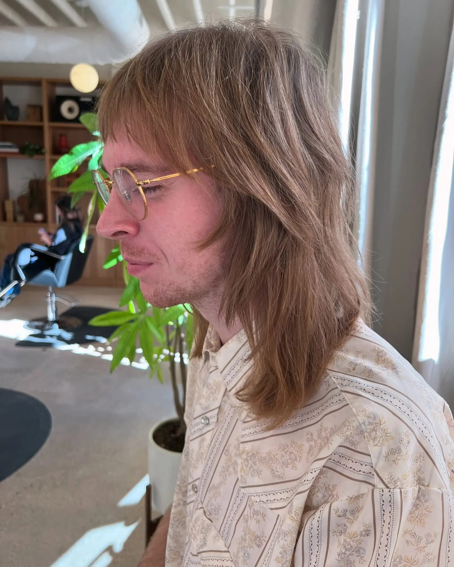 A retro-inspired shag with textured bangs. 2