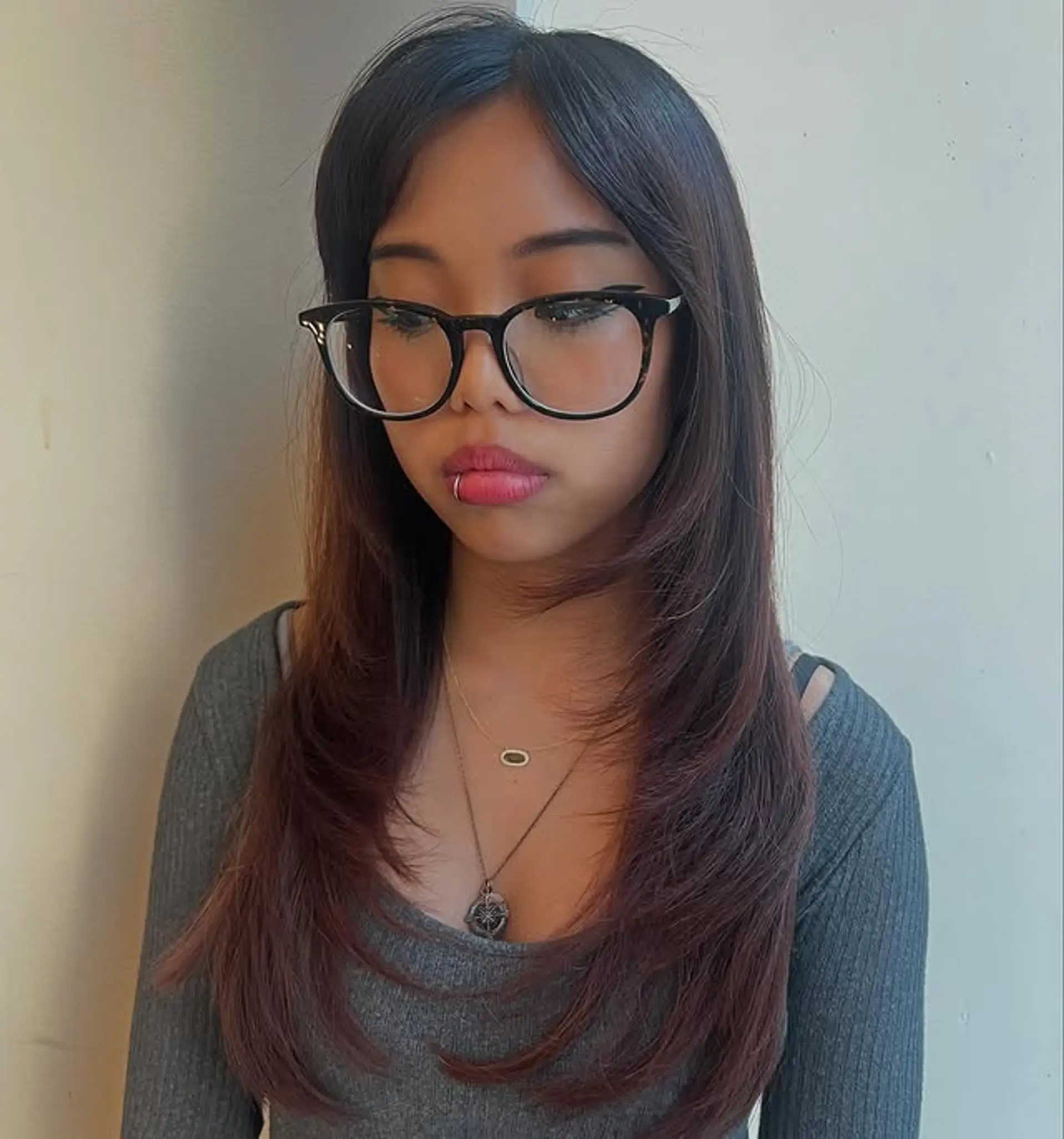 Long hair with flowing layers and soft face-framing pieces. 1