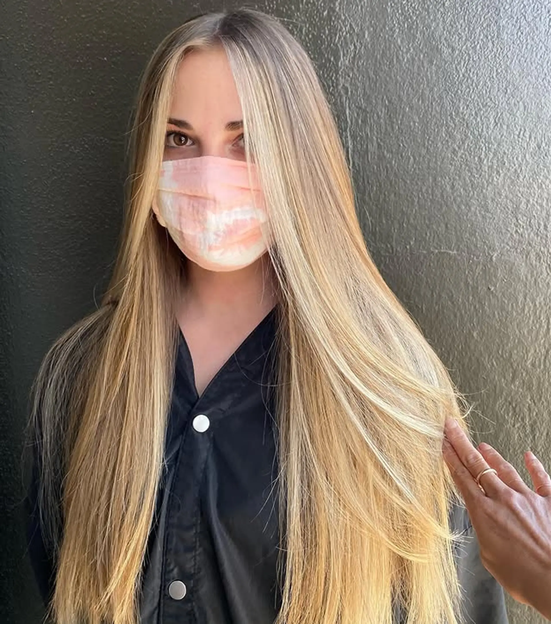 Long straight hair with a money piece balayage. 1
