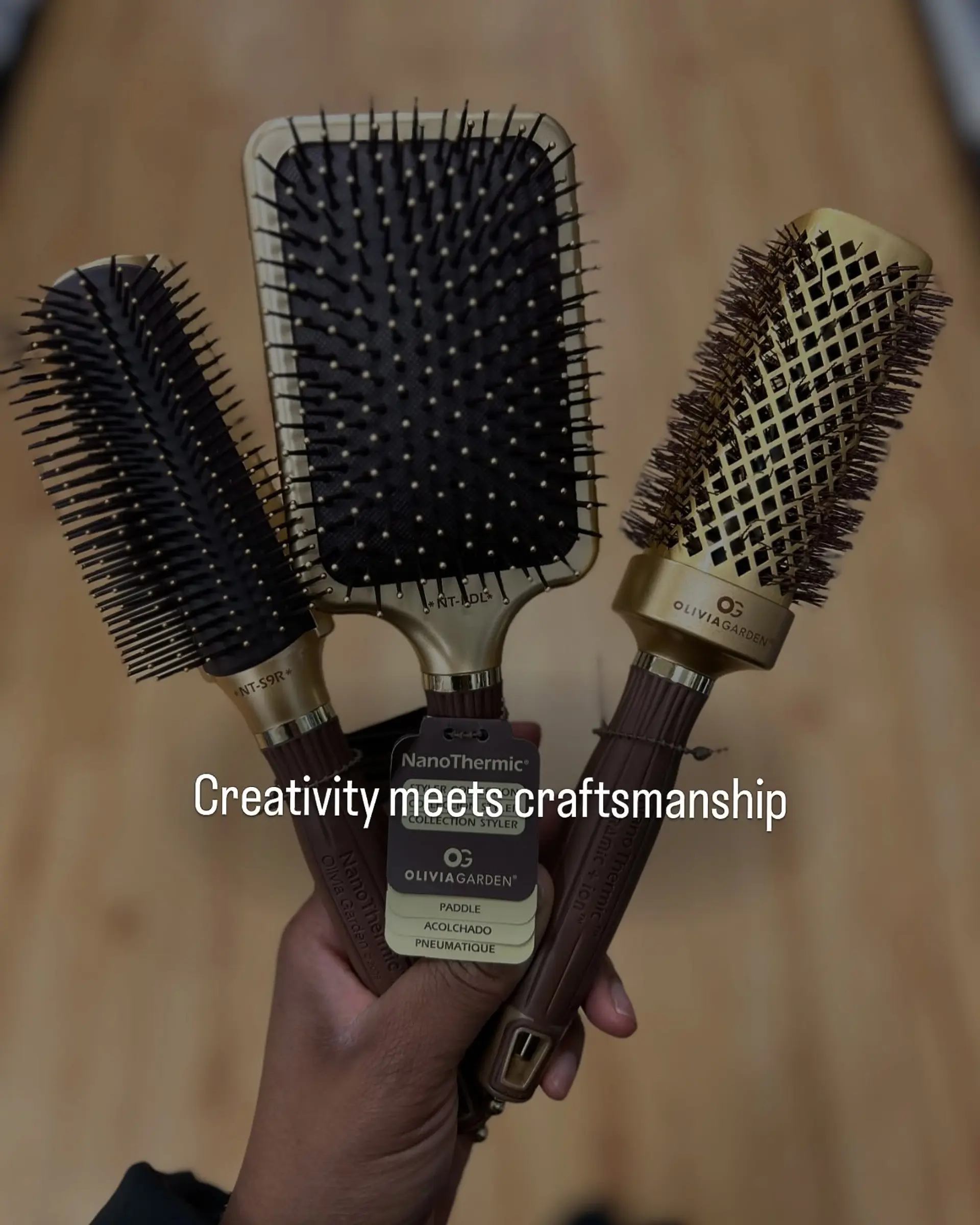 Voluminous, soft waves with trendy layers. 3