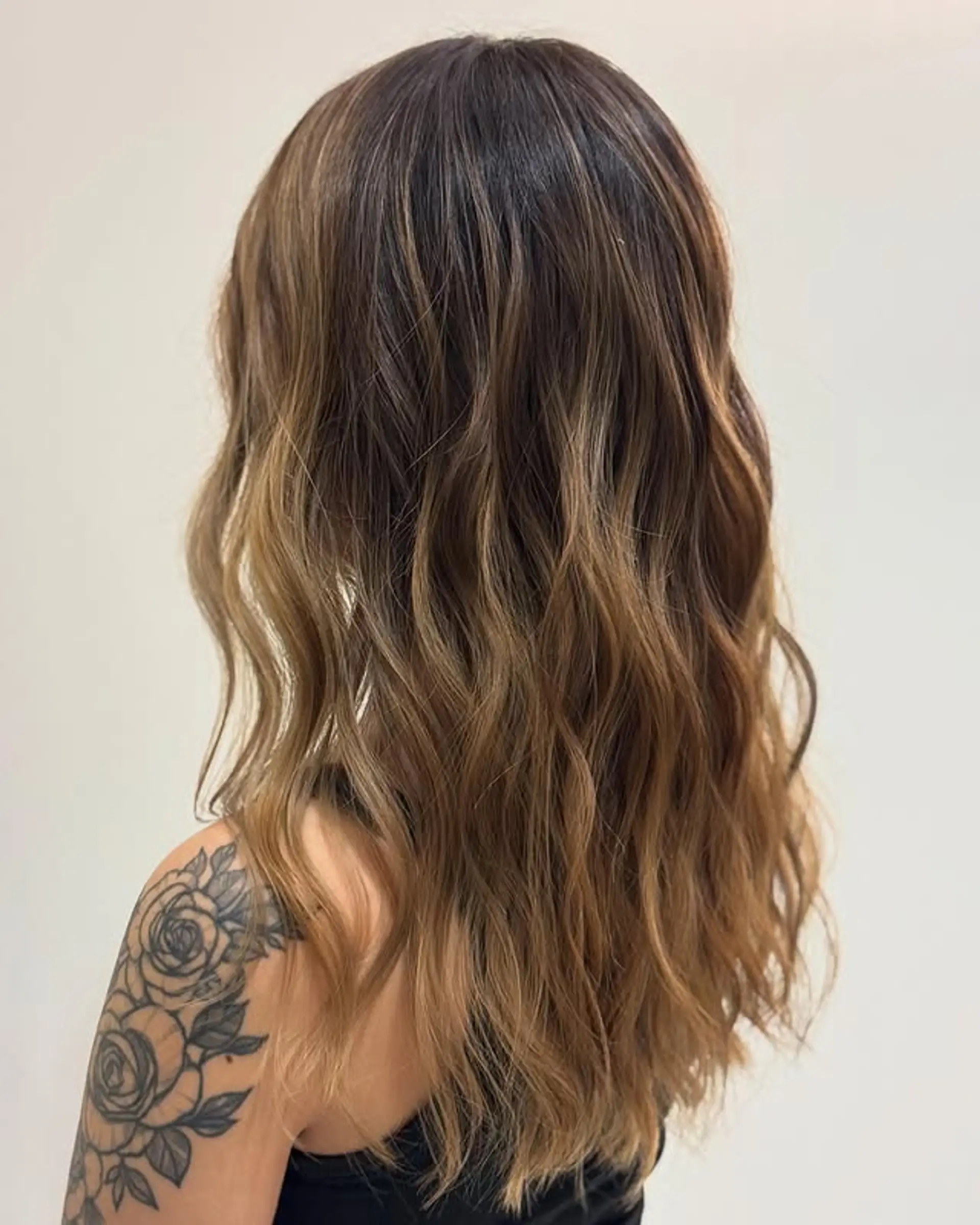 A gorgeous bronde ombre with soft, flowing waves. 1