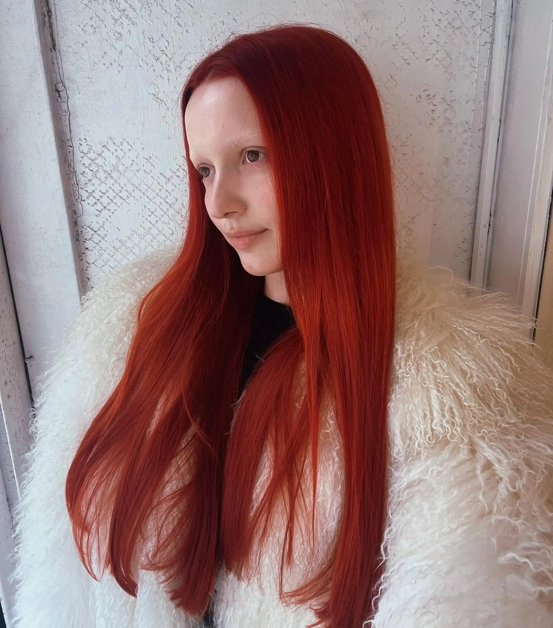 An extremely long, vivid red hairstyle with straight texture, flowing past the waist, and a silky, glossy appearance. 1