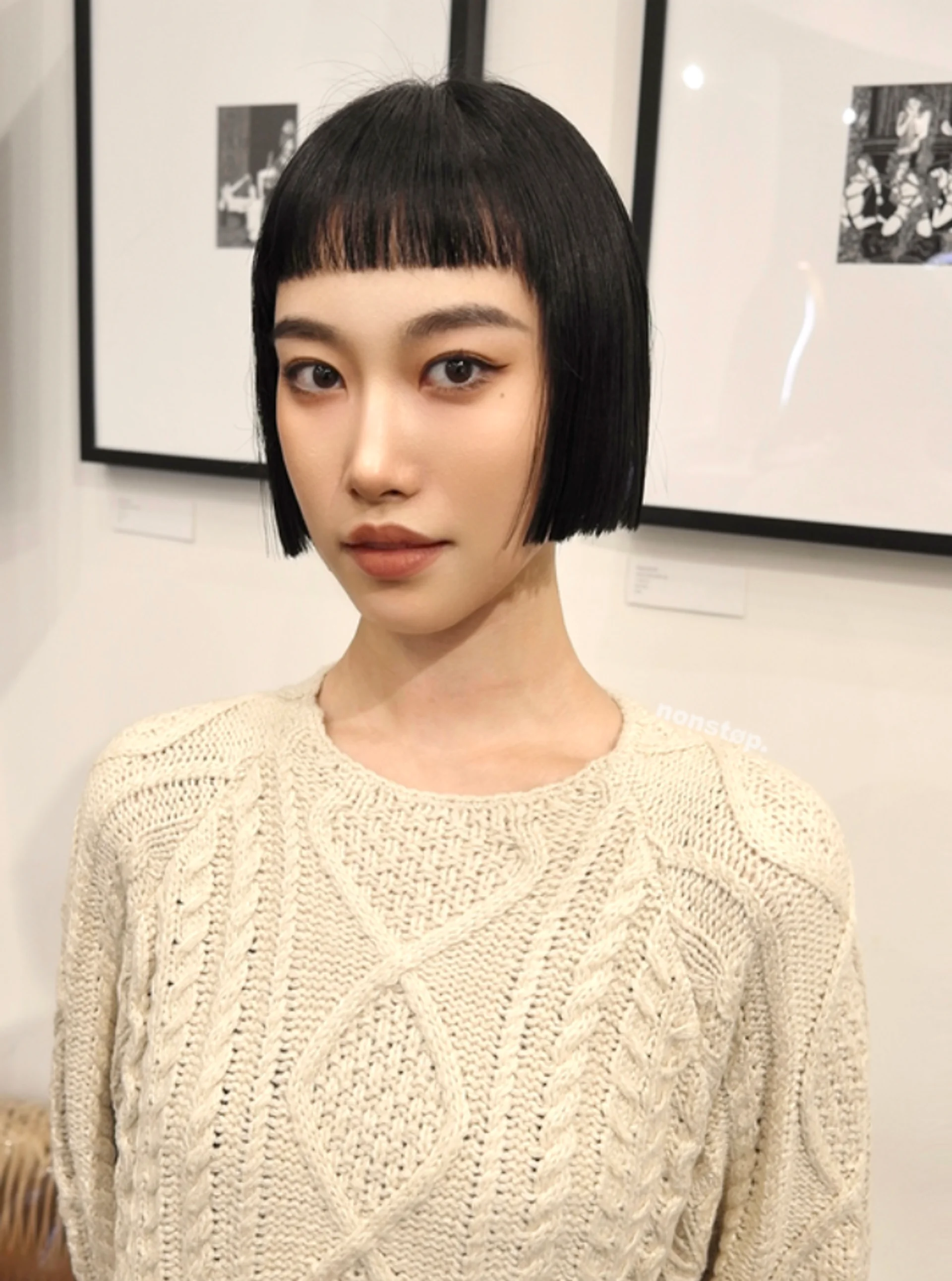 Sleek blonde blunt bob, a popular short hairstyle in NYC. - Preview 1