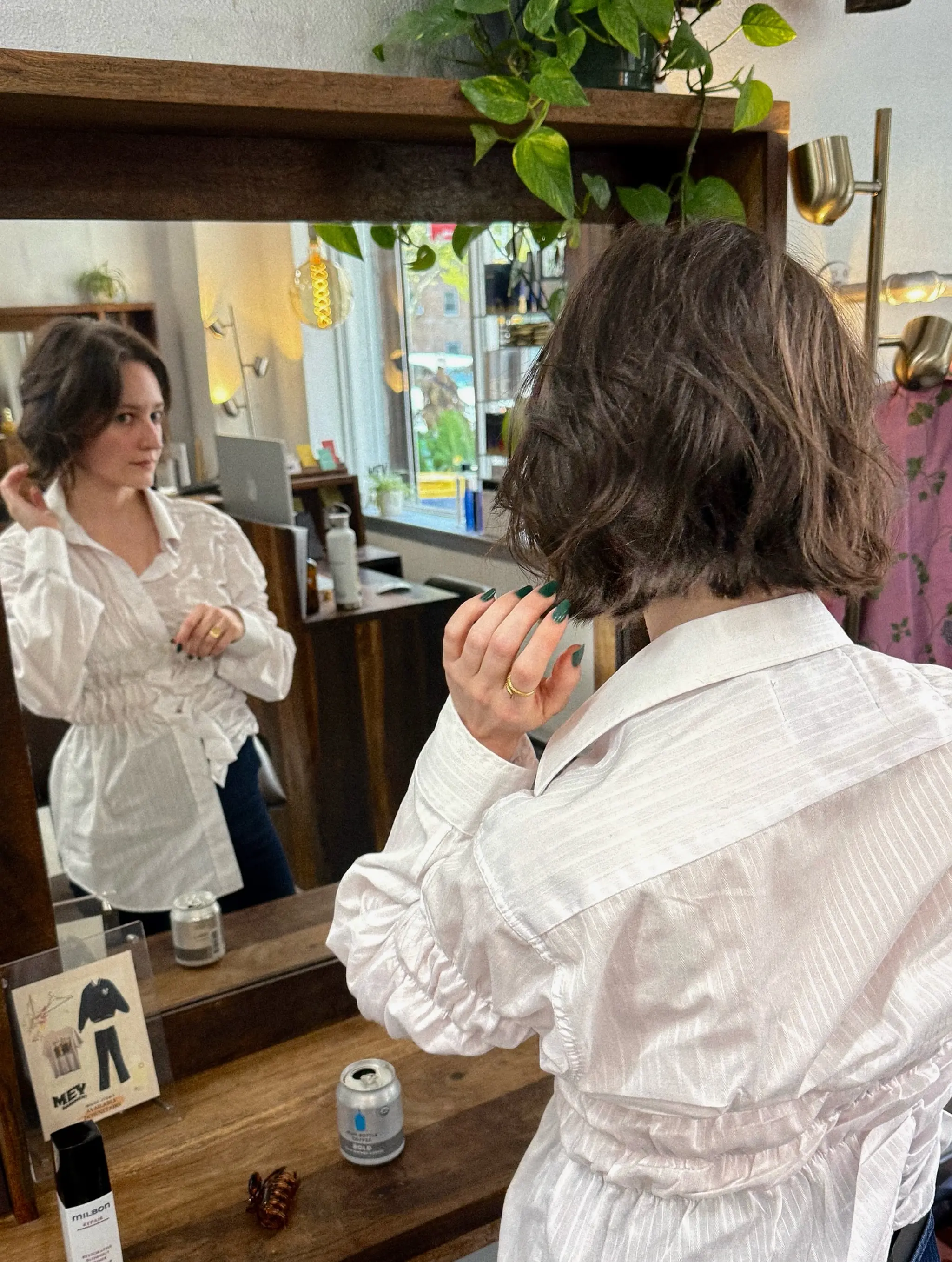 A chic, short bob with natural-looking soft waves and lots of texture. 3