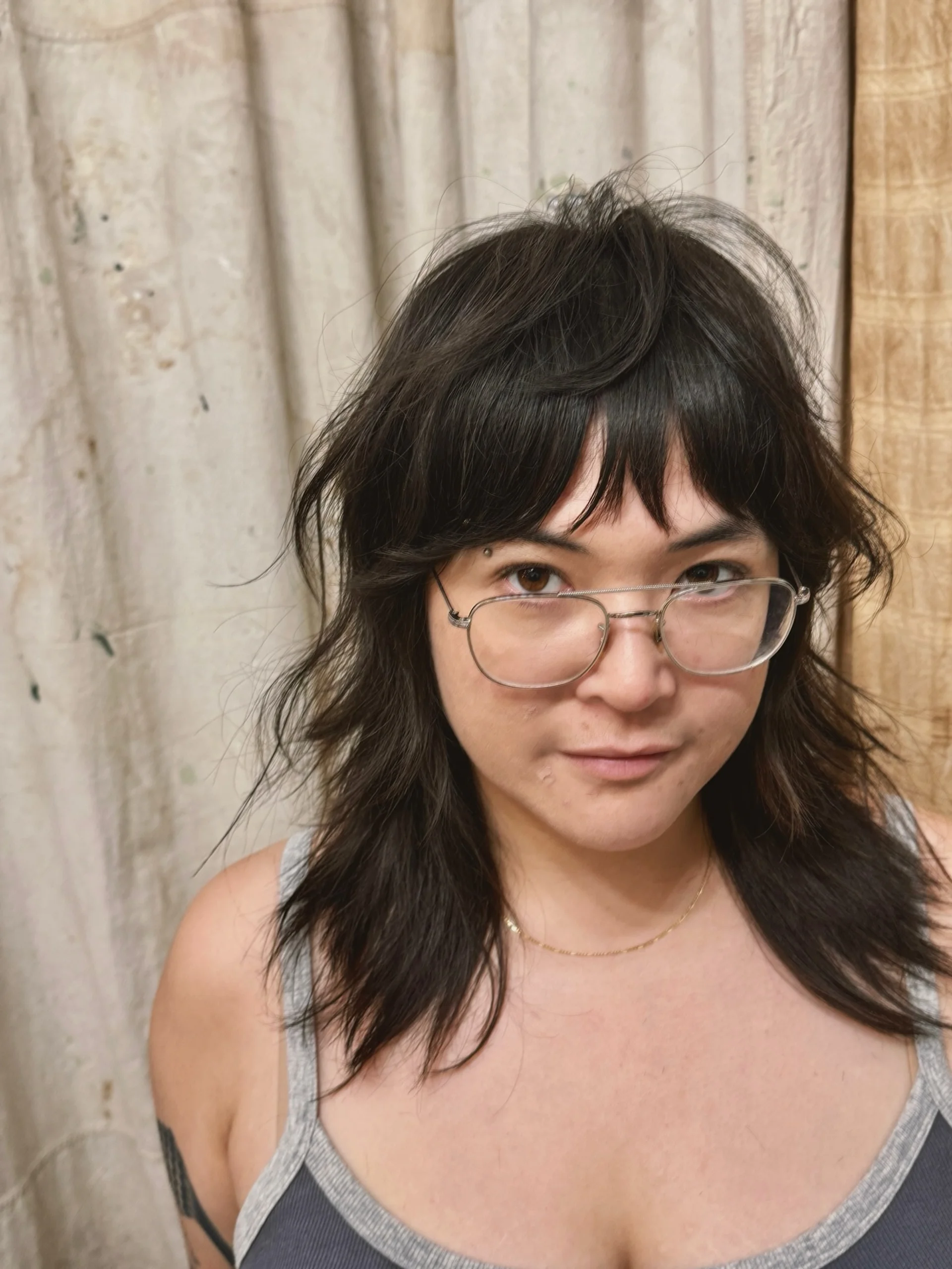 Modern shag haircut with curtain bangs, a popular style in New York City - Preview 1