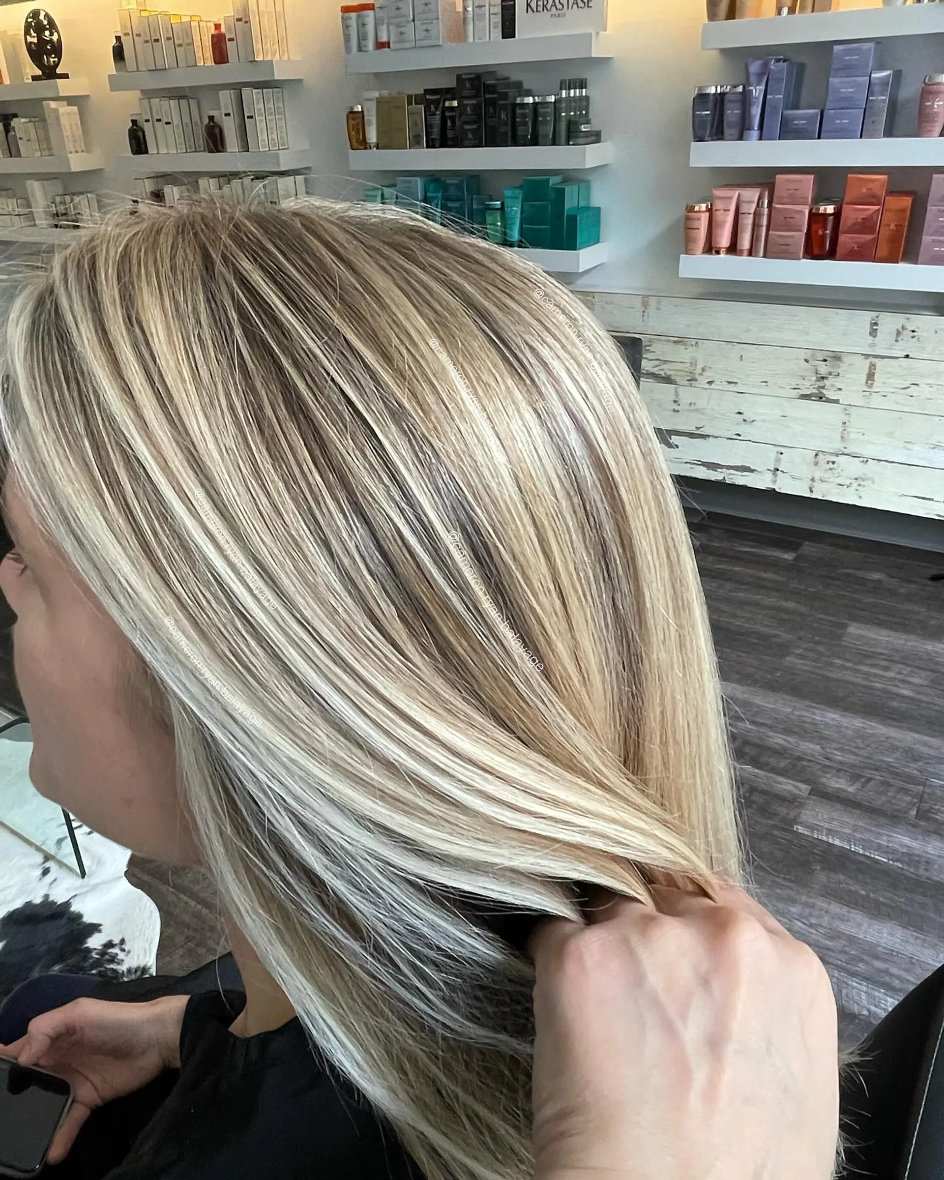 Straight multi-tonal dimensional blonde hair featuring bright, finely woven face-framing highlights. 1