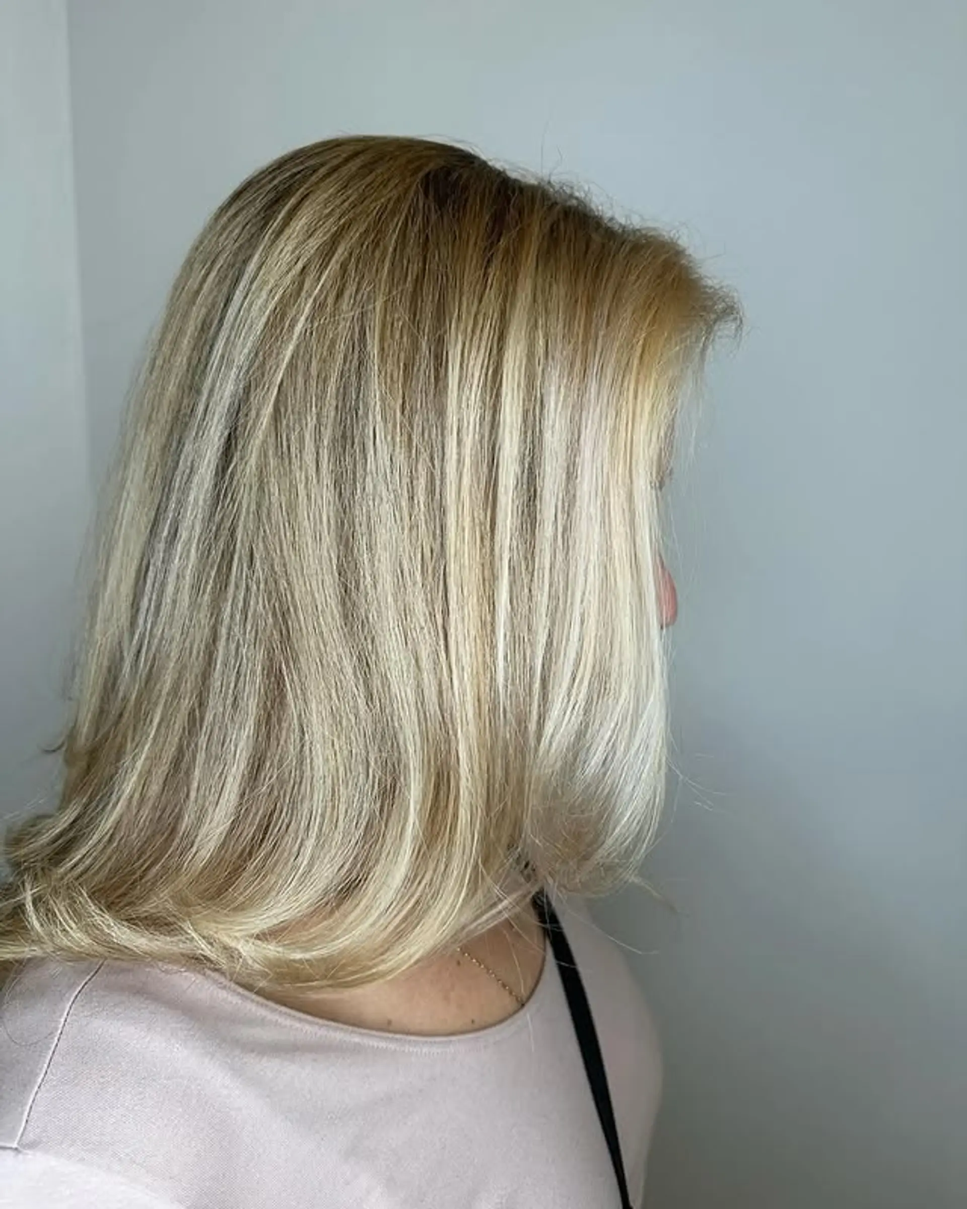 A classic, layered bob that falls to a medium length. 1
