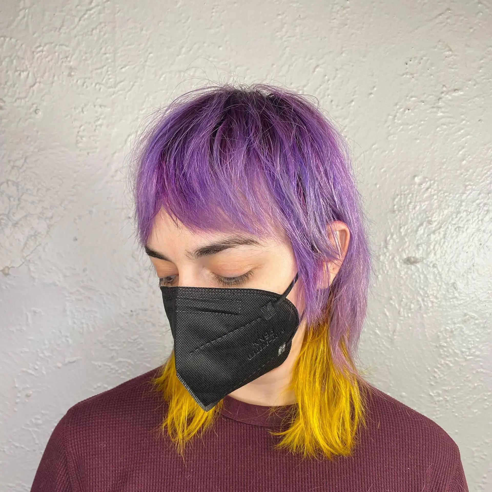 A layered shag with a two-tone color effect. 1