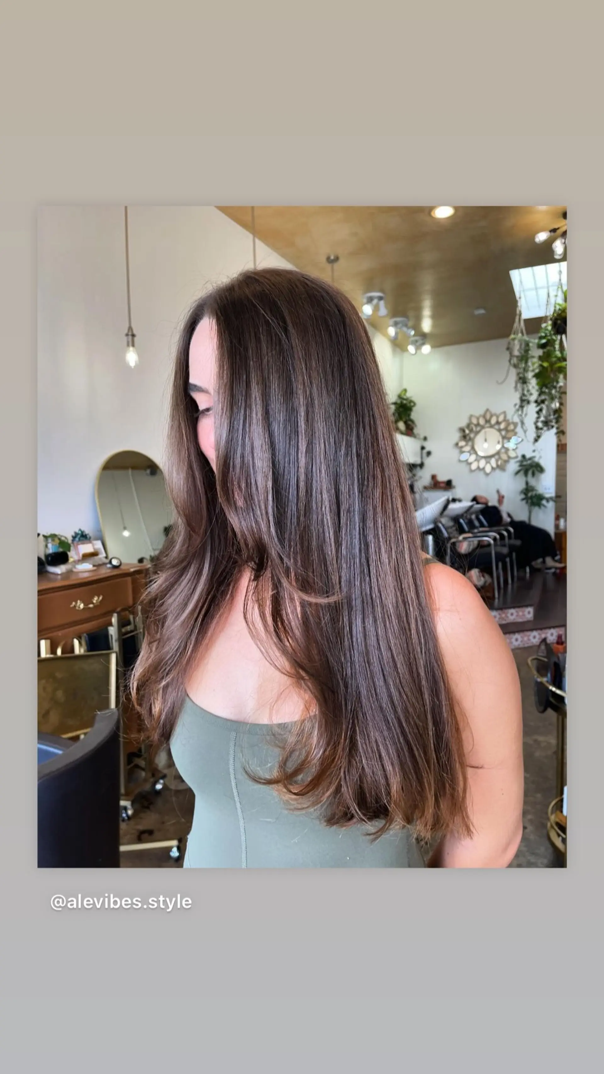 Long, straight hair with a bronde balayage and layered cut. 1
