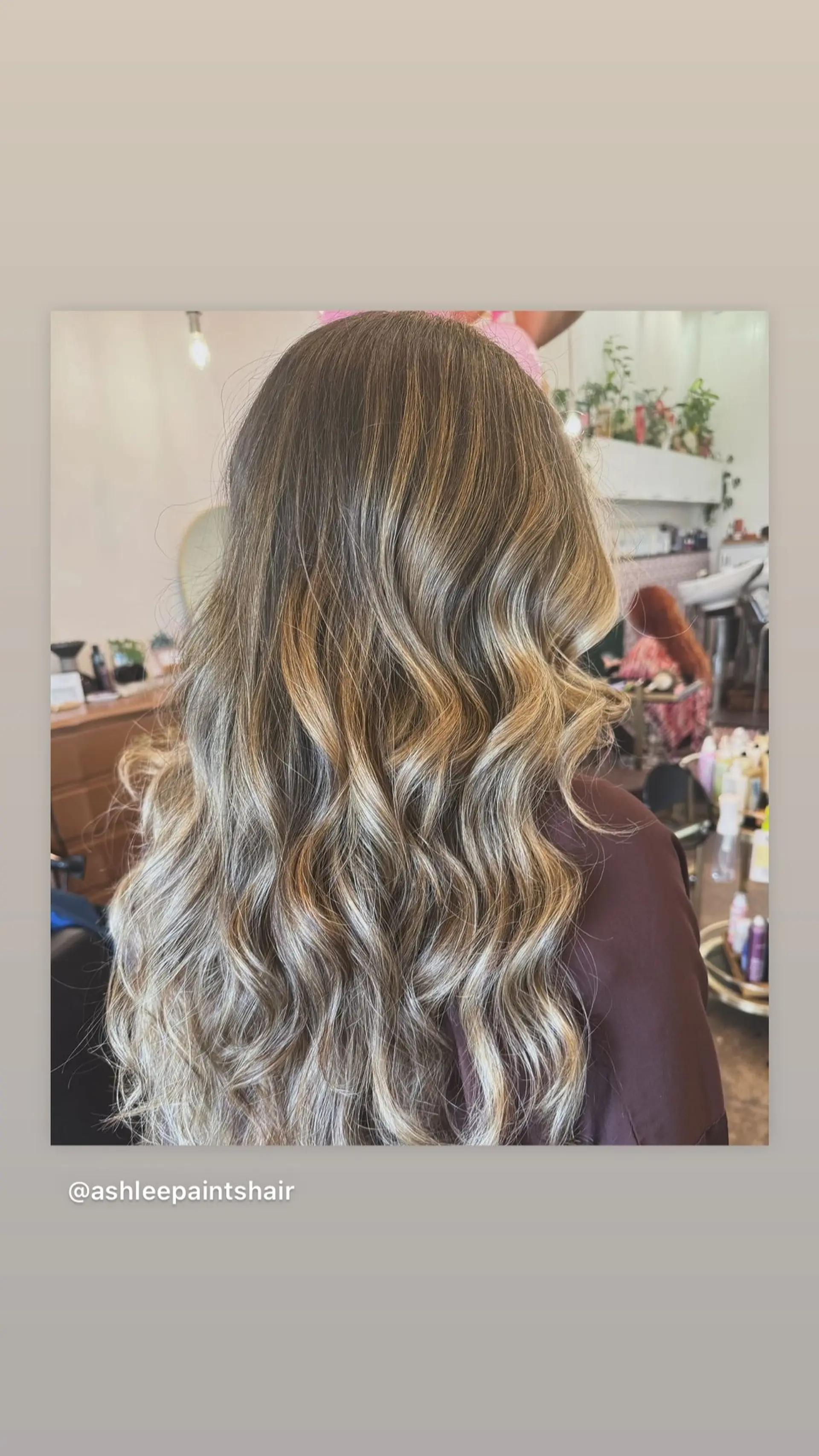 Long, wavy hair with a golden blonde balayage. 1