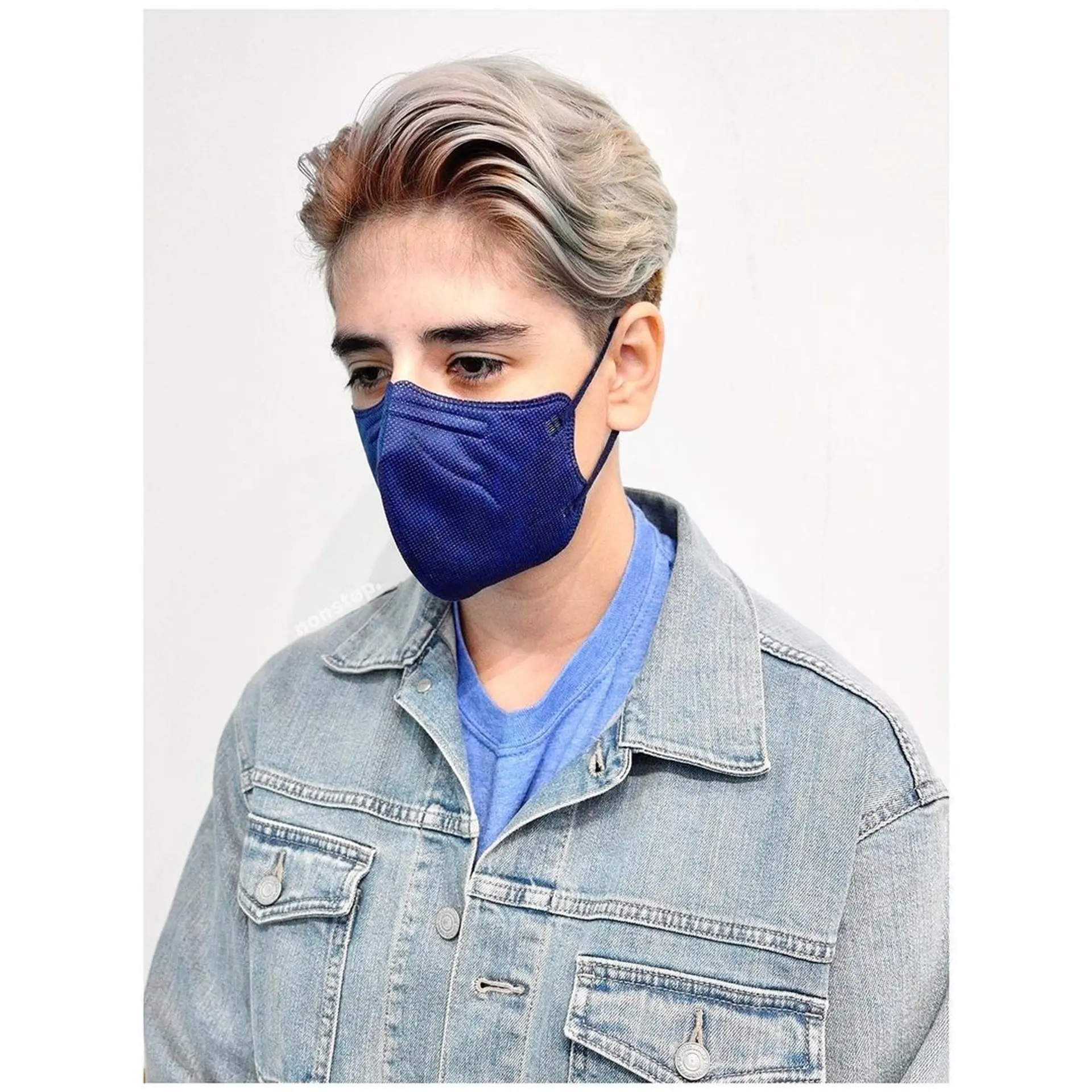 An expertly executed undercut with a precise fade, featuring a longer top in platinum blonde that contrasts with ash brown lower sections. Straight and structured for a modern, edgy look. 🦏Hair by DYNO 🦏 2