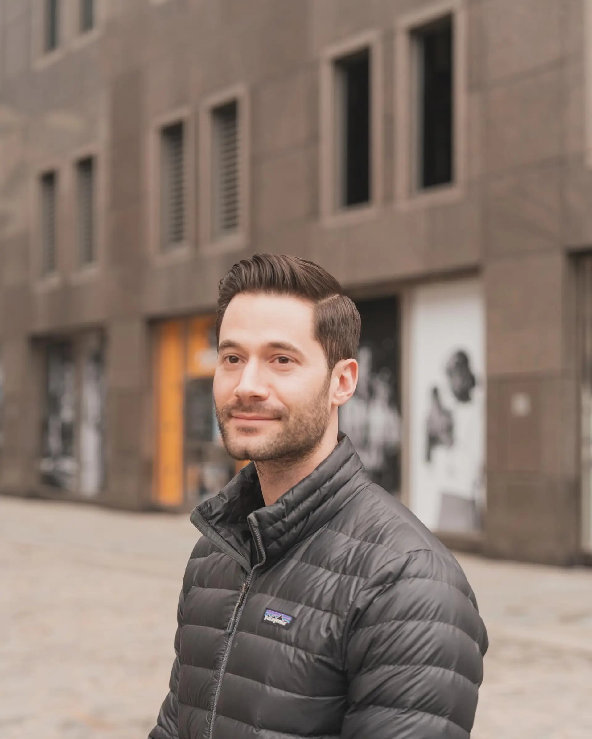 A classic side part hairstyle with neatly tapered sides. 1