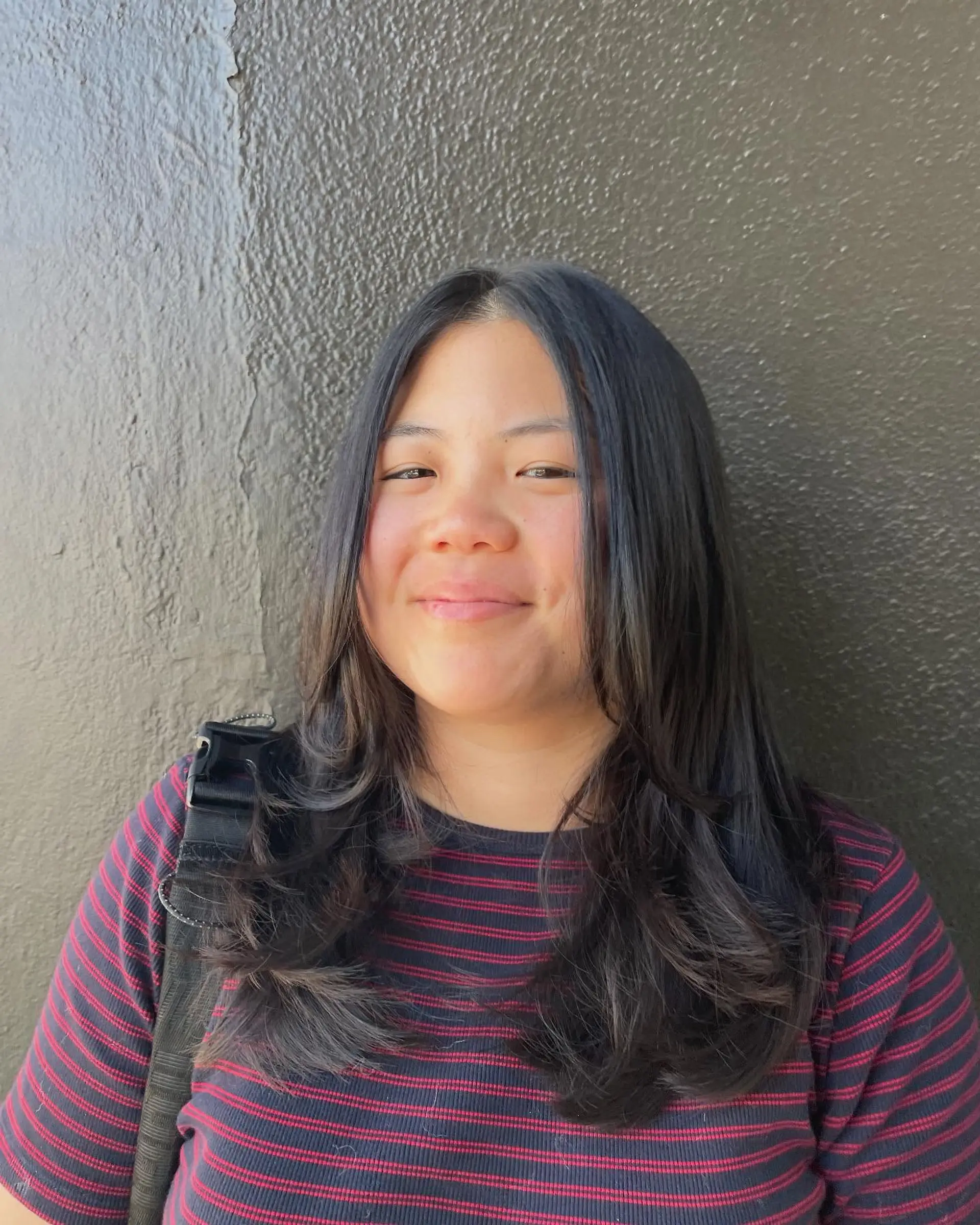 Long straight hair with subtle layers. 1