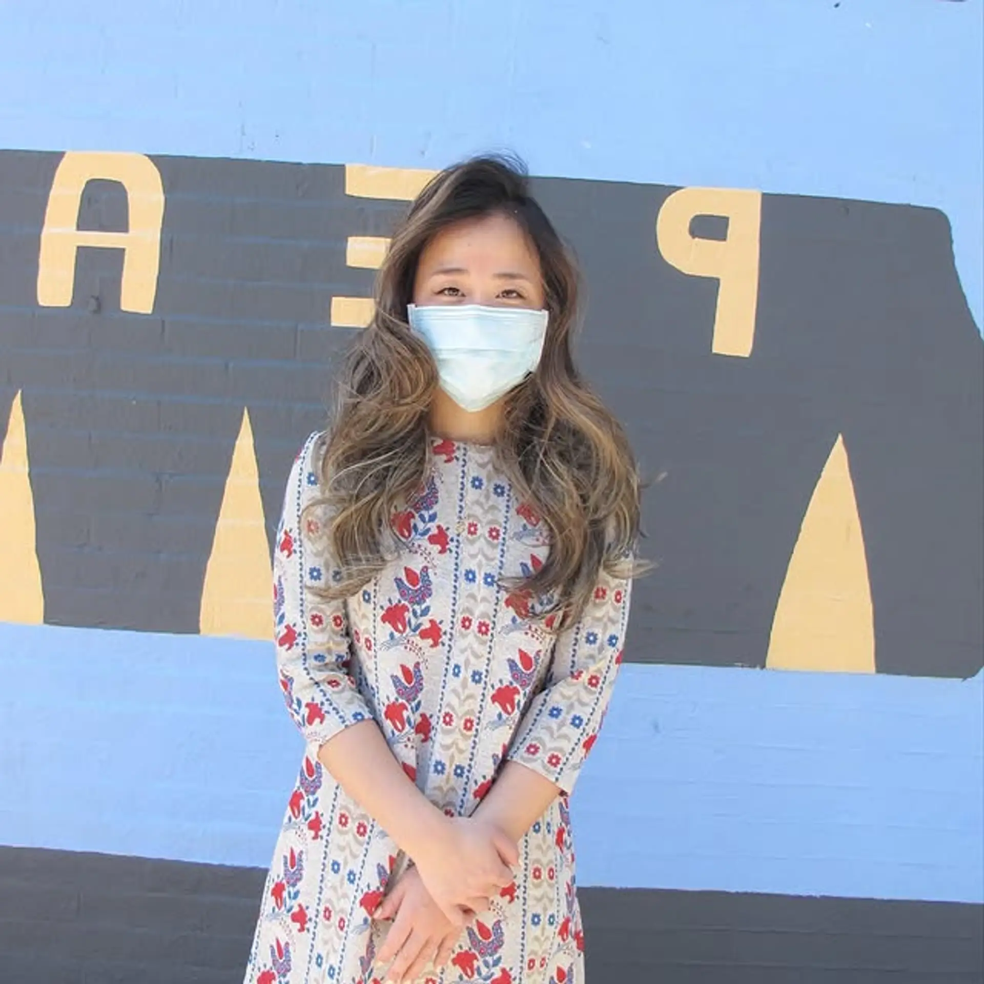 This hairstyle features a bronzed balayage with soft, flowing waves. 1