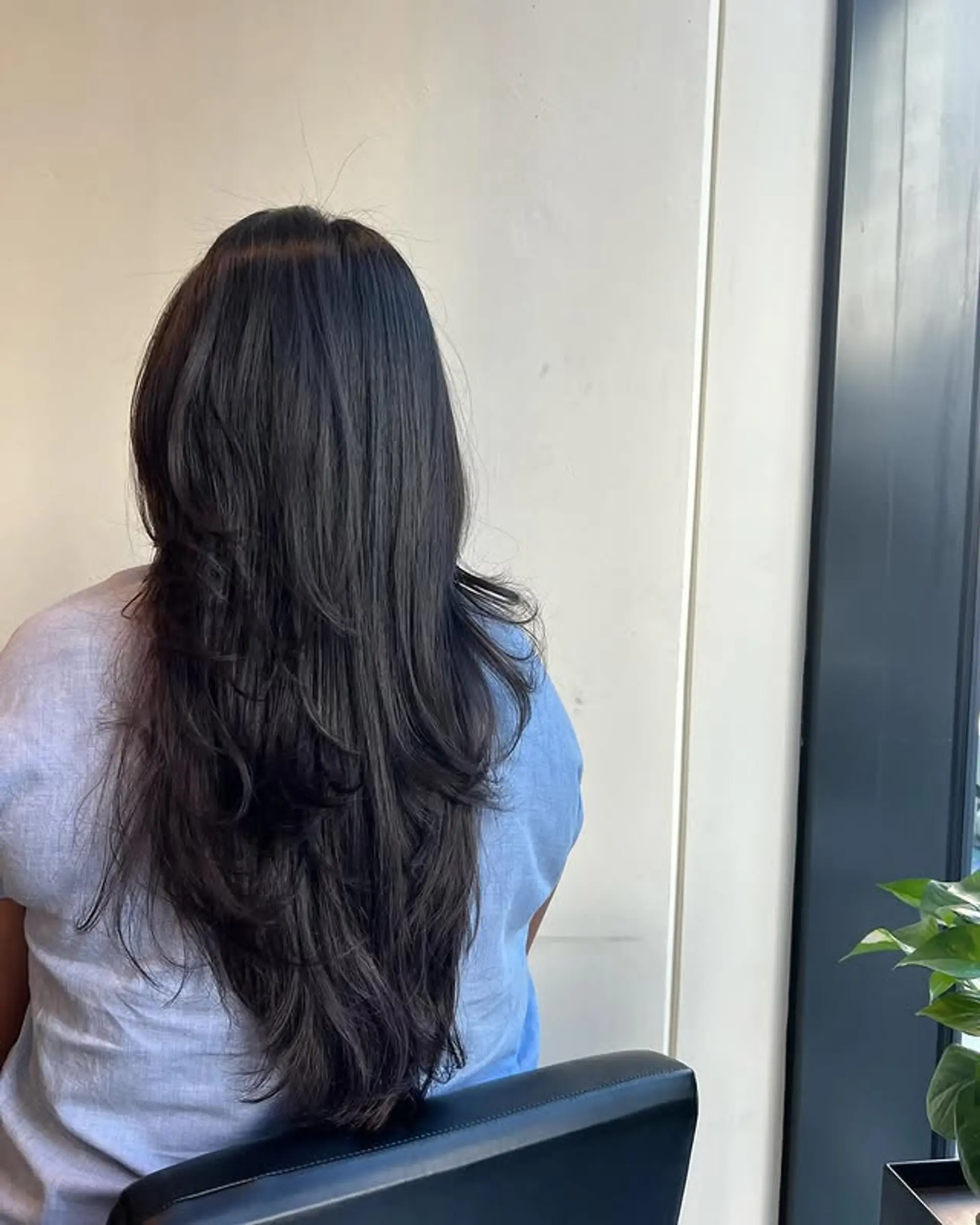 A long layered haircut featuring flowing layers. 1