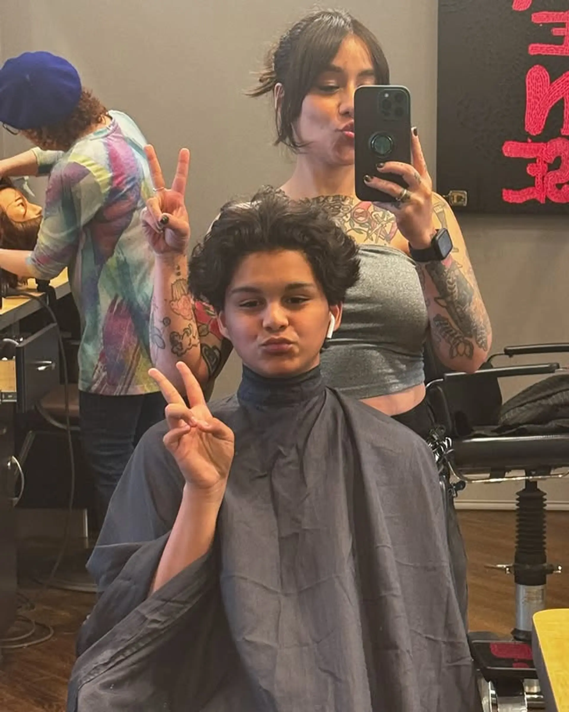 A short, textured crop with tapered sides. 1