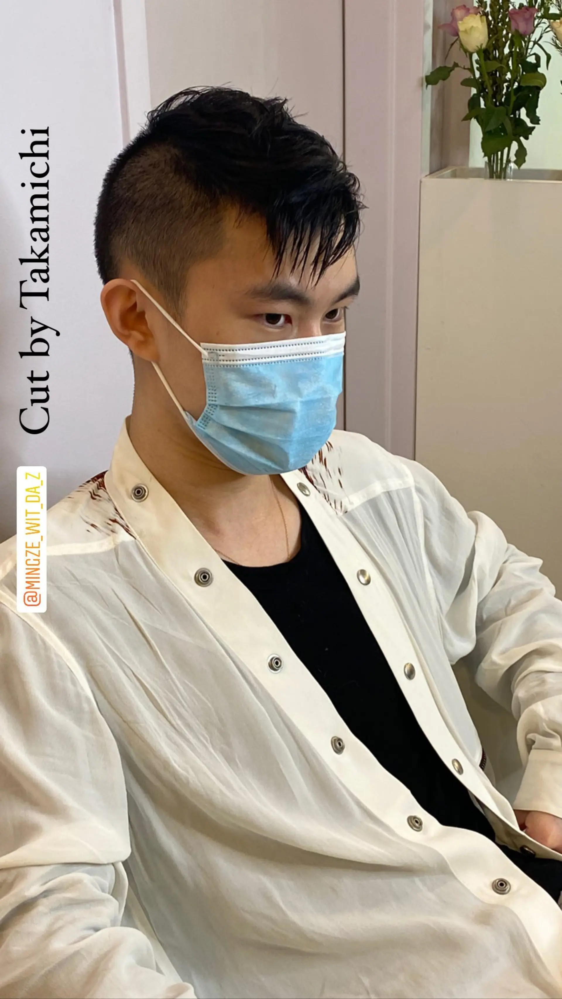 A short textured crop with faded sides. 1