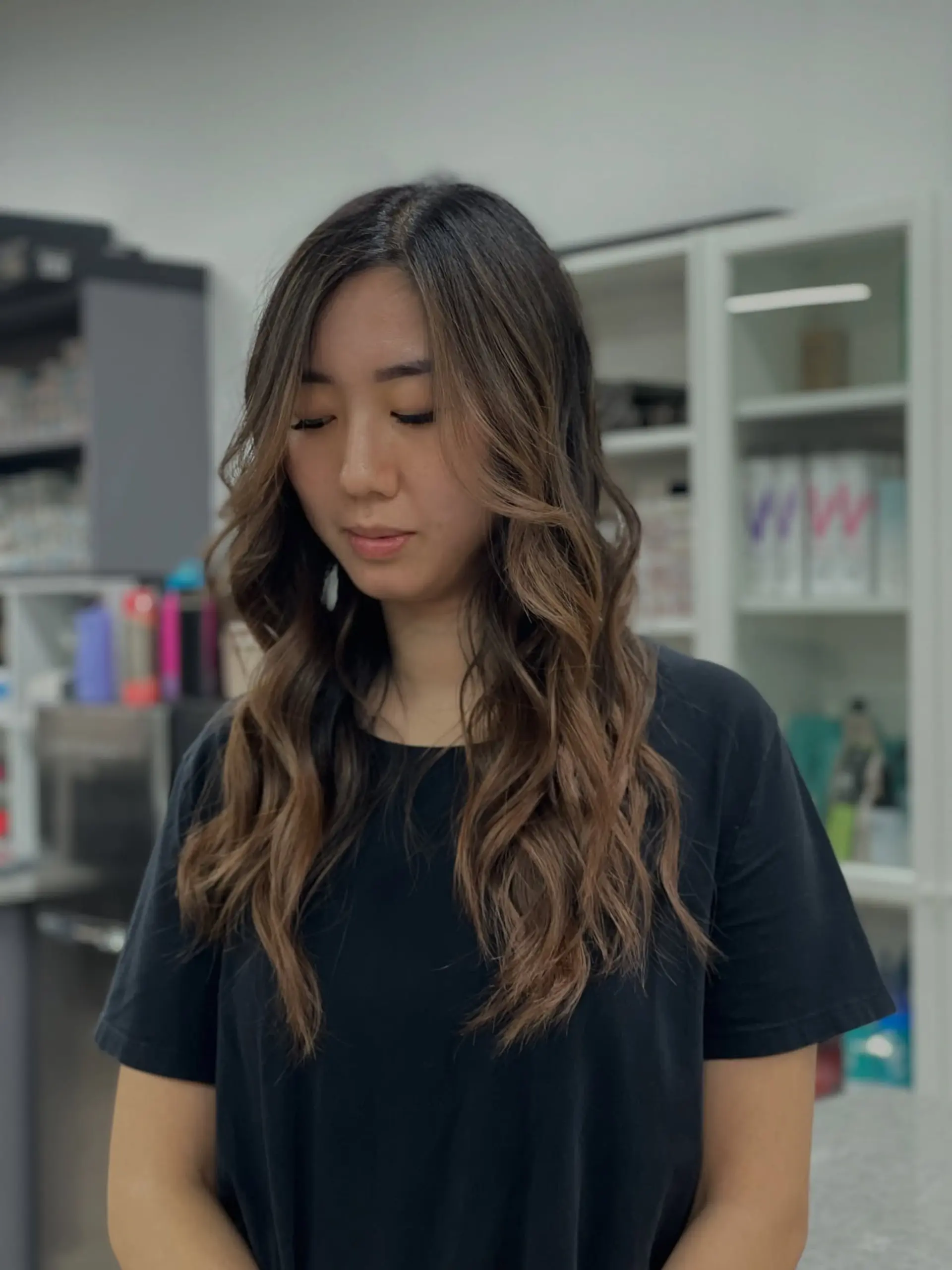 Long wavy hair with caramel highlights. 1