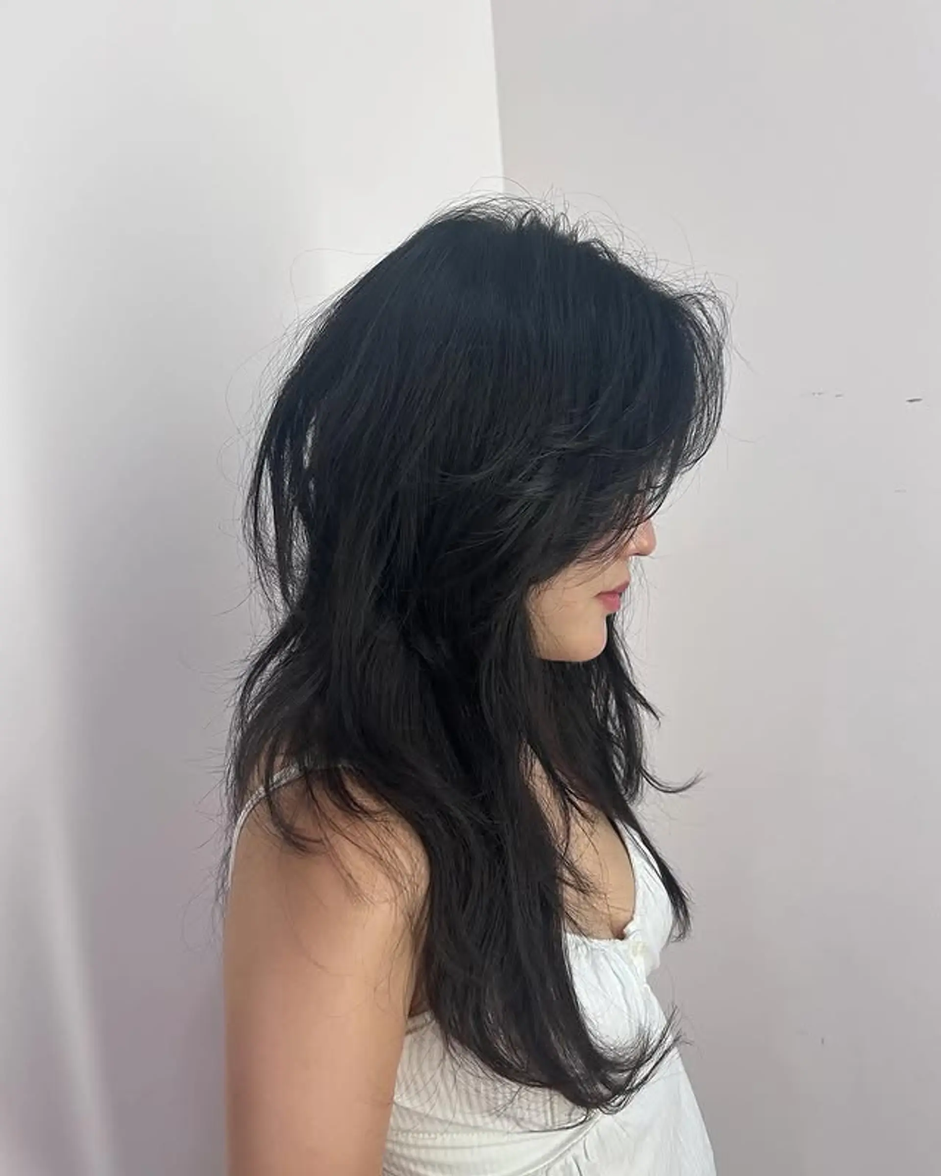 A long shag with choppy layers and face-framing accents. 1