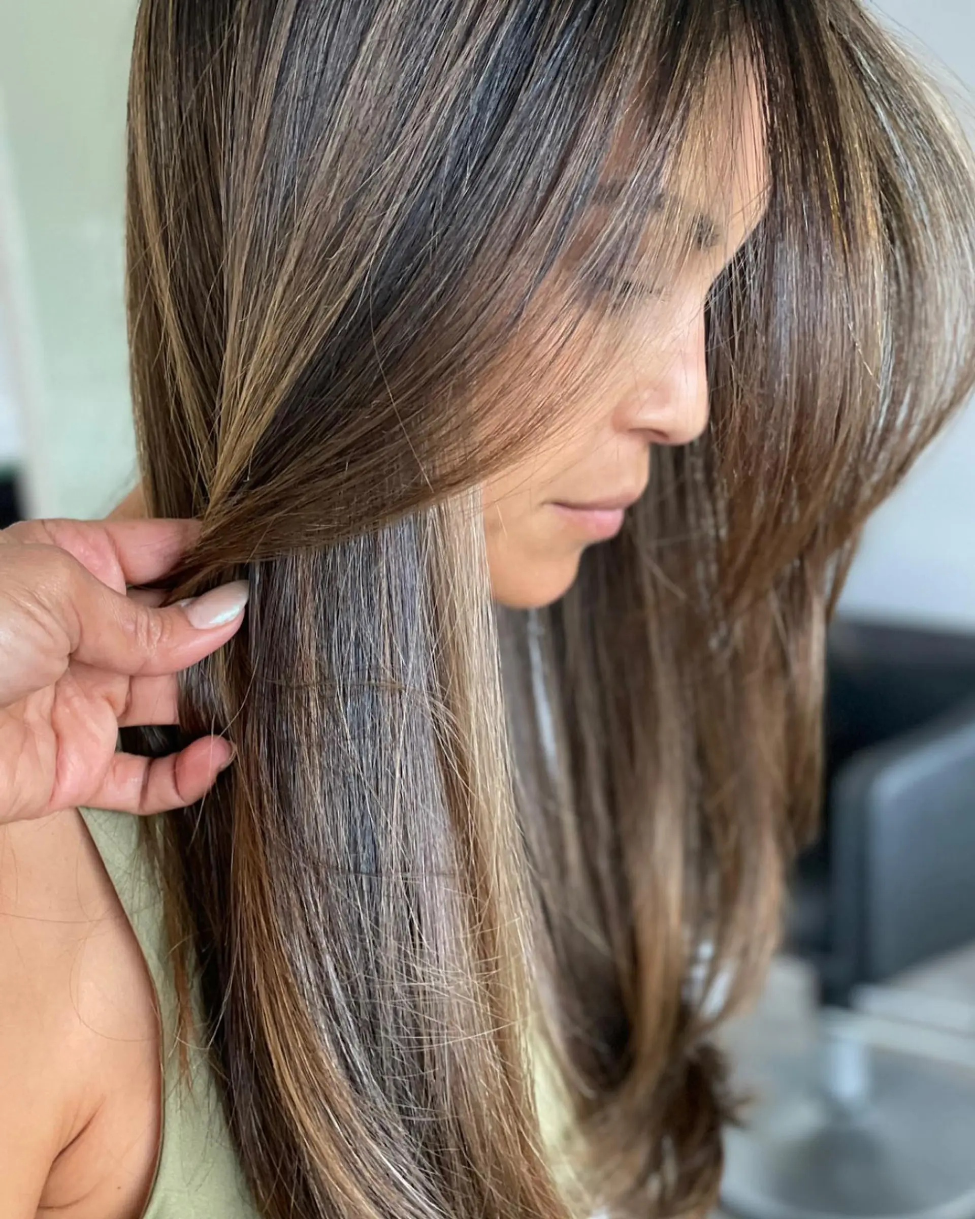 Bronde Balayage with face framing highlights 1