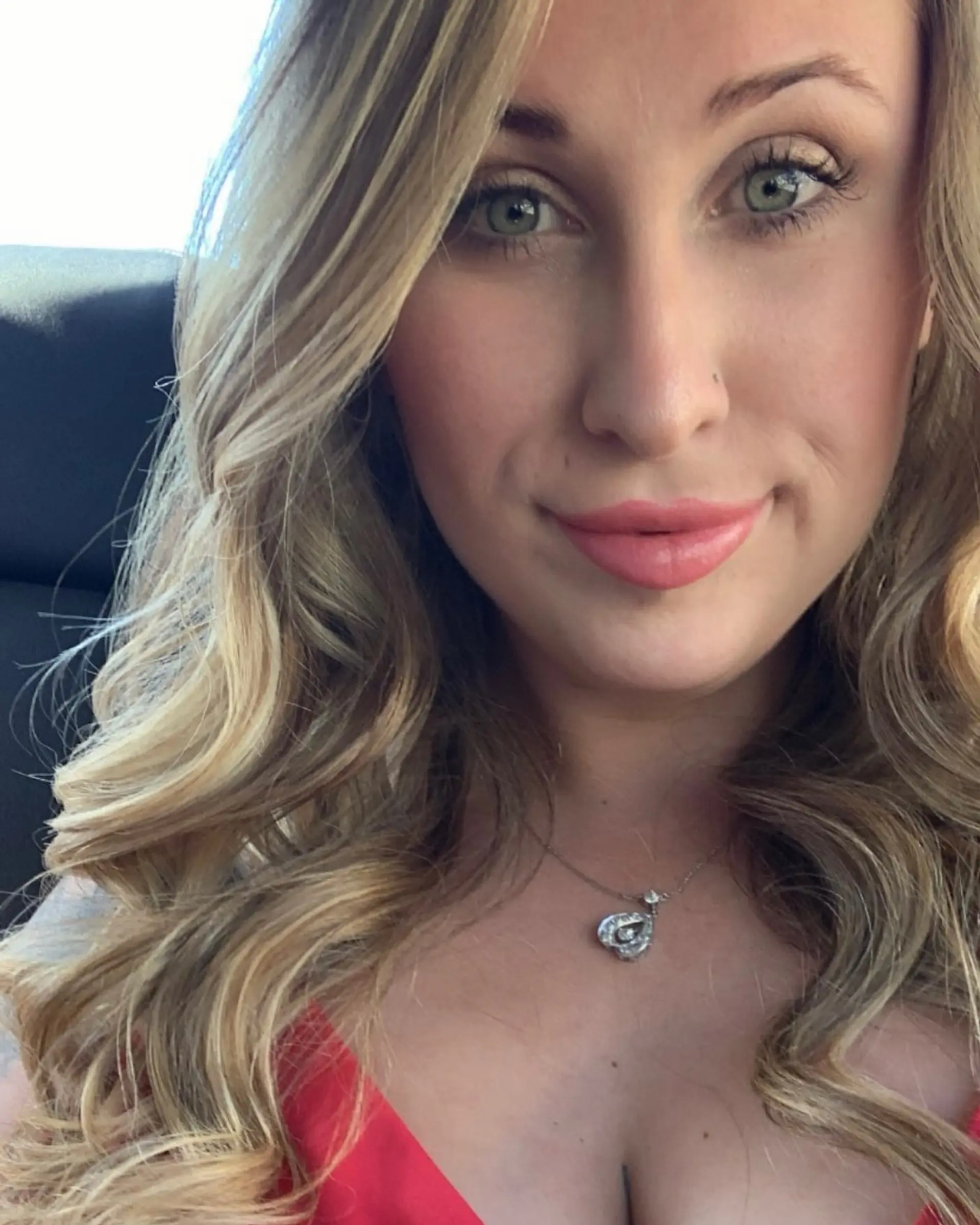 Long wavy bronde balayage with face framing layers. 1